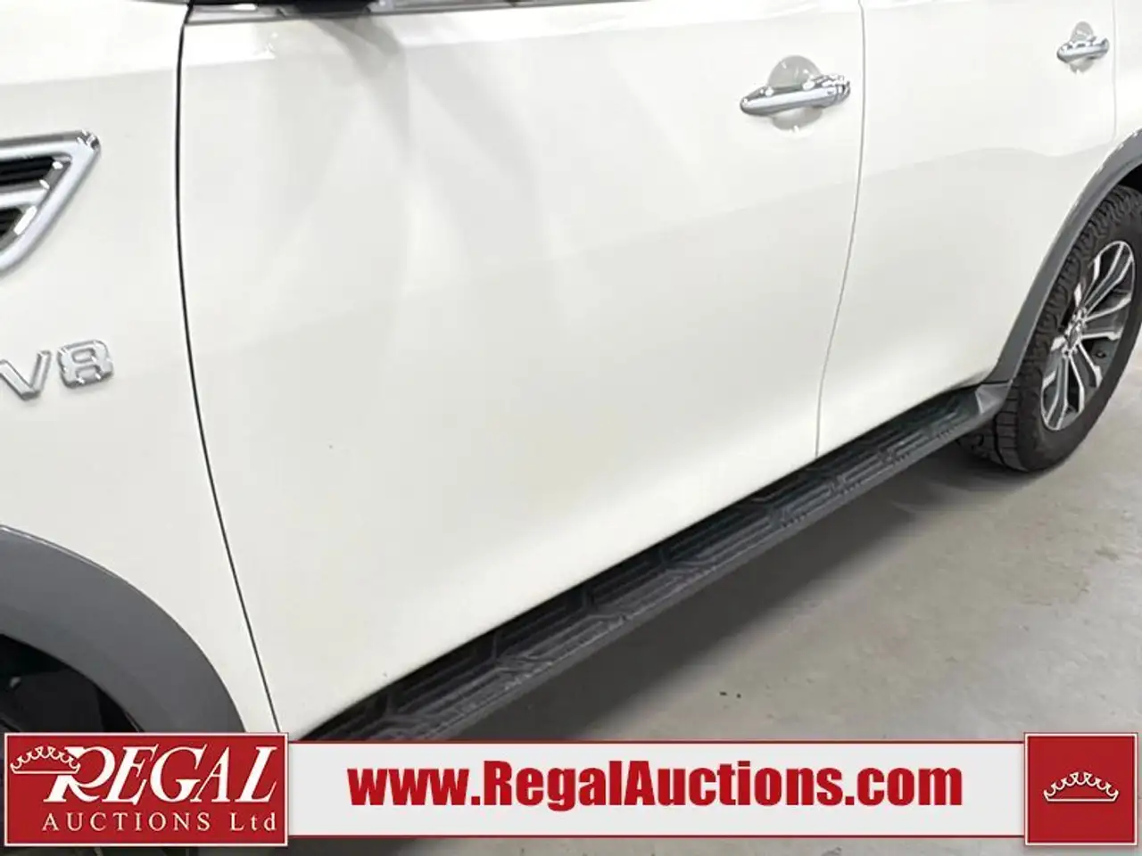Nissan Armada снимка Nissan Armada