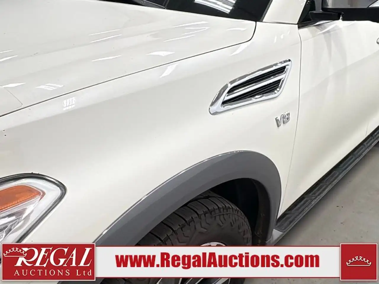 Nissan Armada снимка Nissan Armada