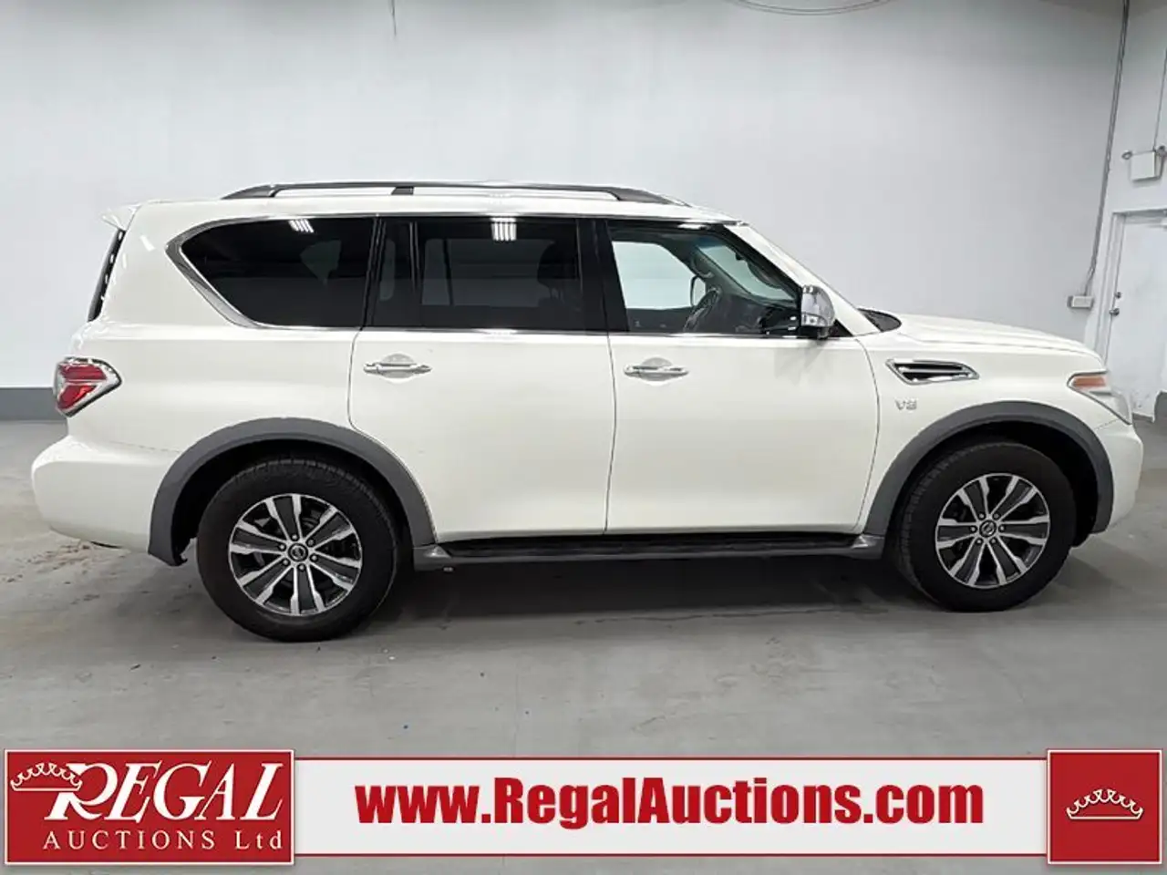 Nissan Armada снимка Nissan Armada