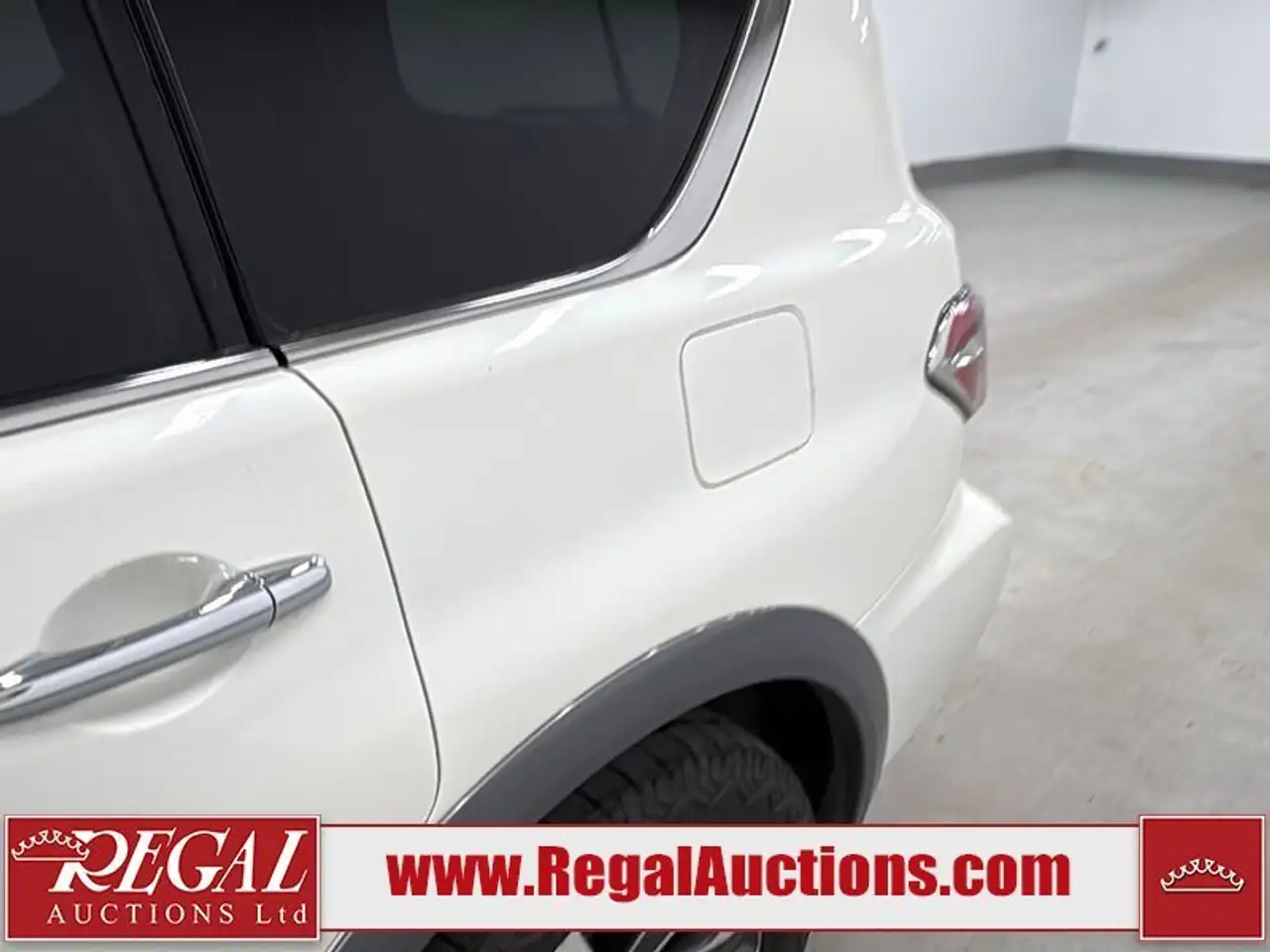 Nissan Armada снимка Nissan Armada