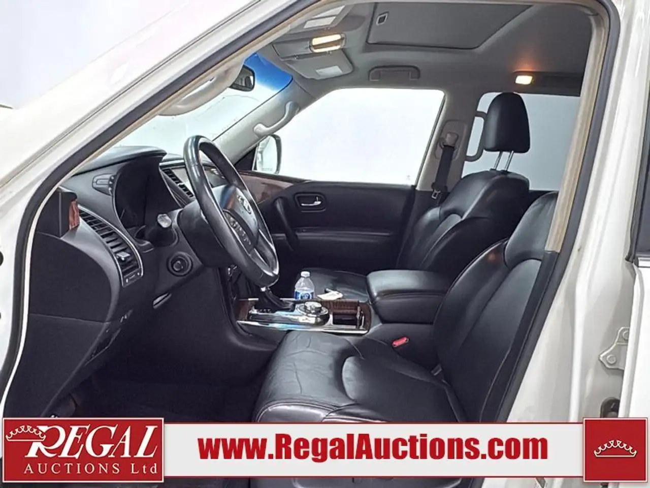 Nissan Armada снимка Nissan Armada