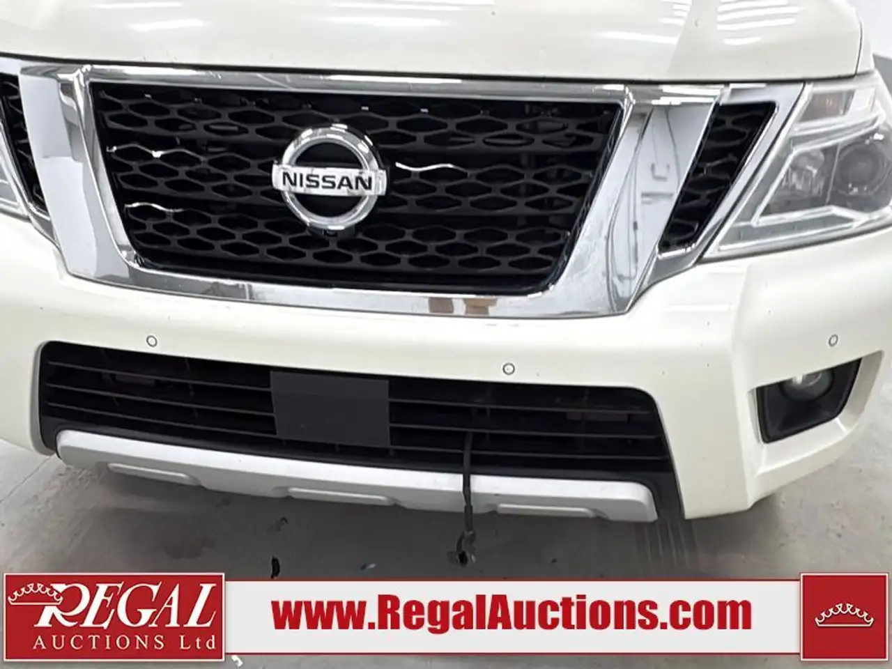 Nissan Armada снимка Nissan Armada