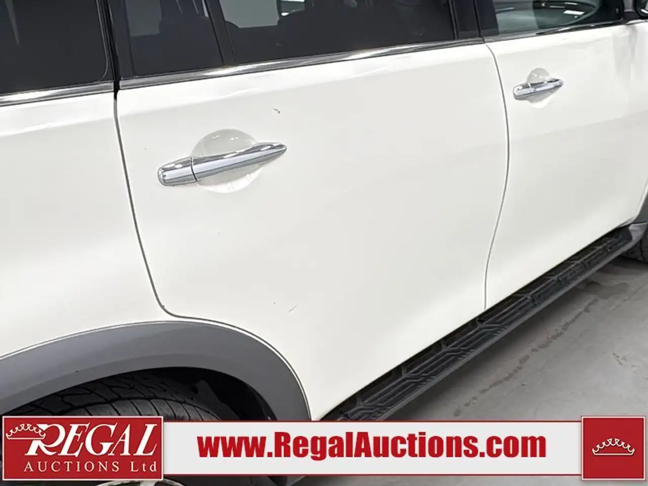 Nissan Armada снимка Nissan Armada