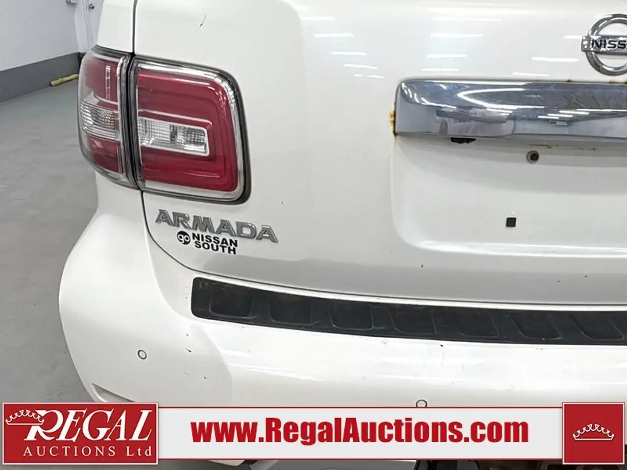 Nissan Armada снимка Nissan Armada
