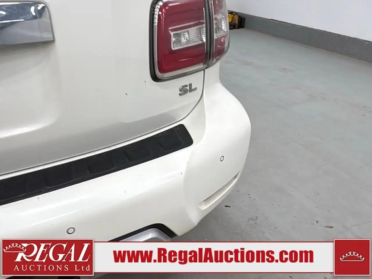 Nissan Armada снимка Nissan Armada