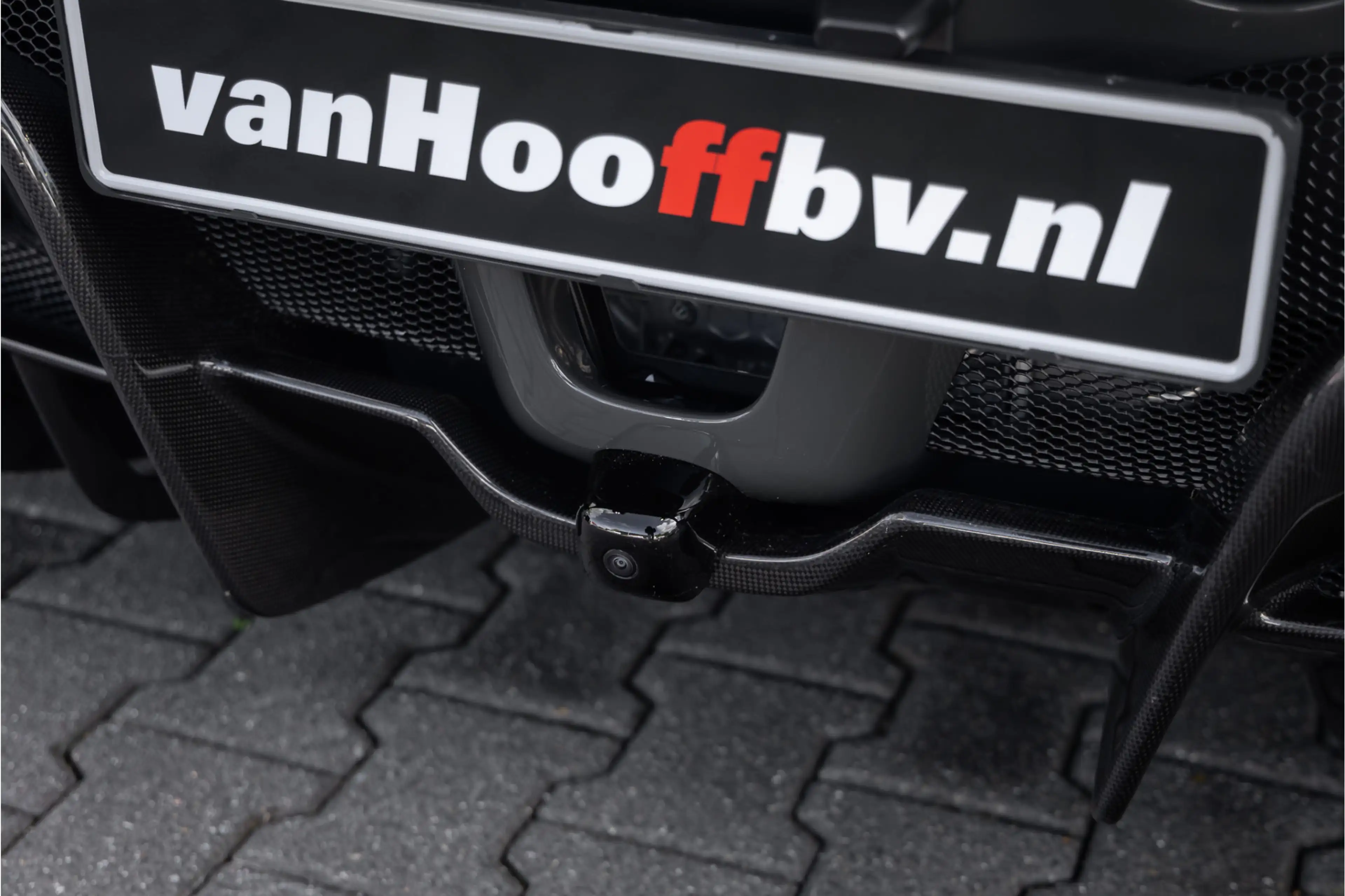 Ferrari SF90 Stradale 4.0 V8 Ext Fiorano Package - 1000 pk — photo 40