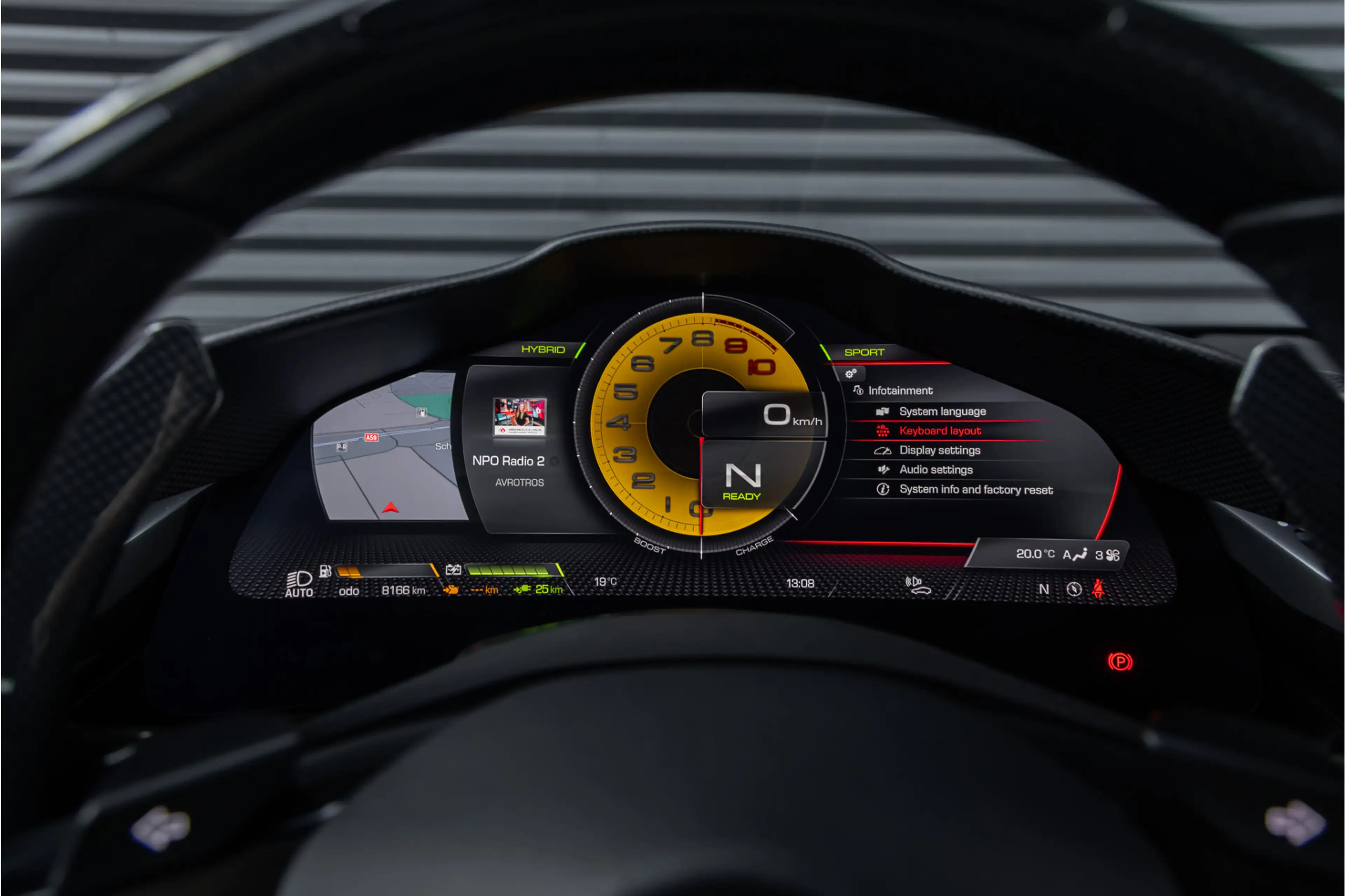 Ferrari SF90 Stradale 4.0 V8 Ext Fiorano Package - 1000 pk — photo 12