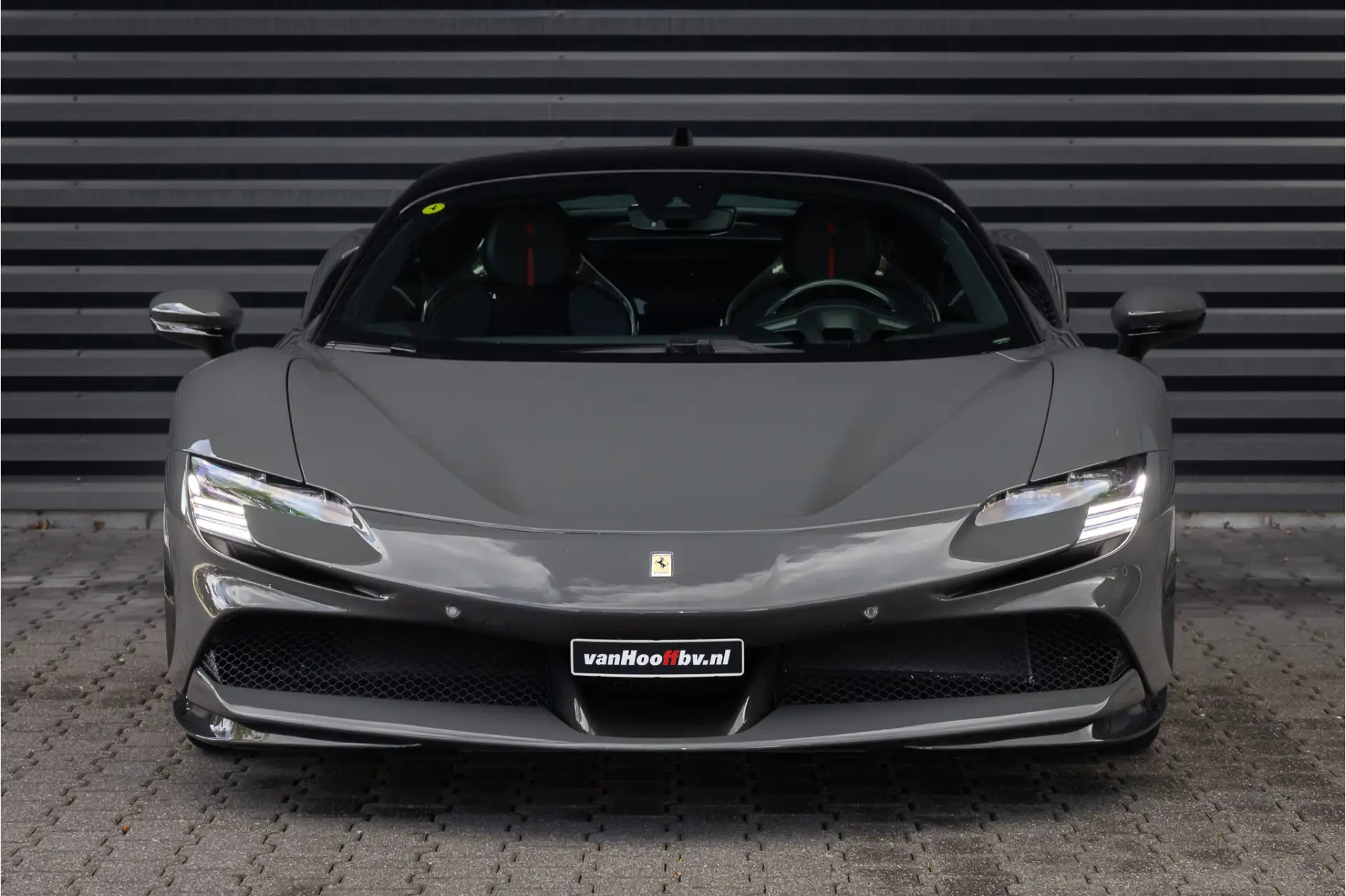 Ferrari SF90 2021 건메탈 사진 3