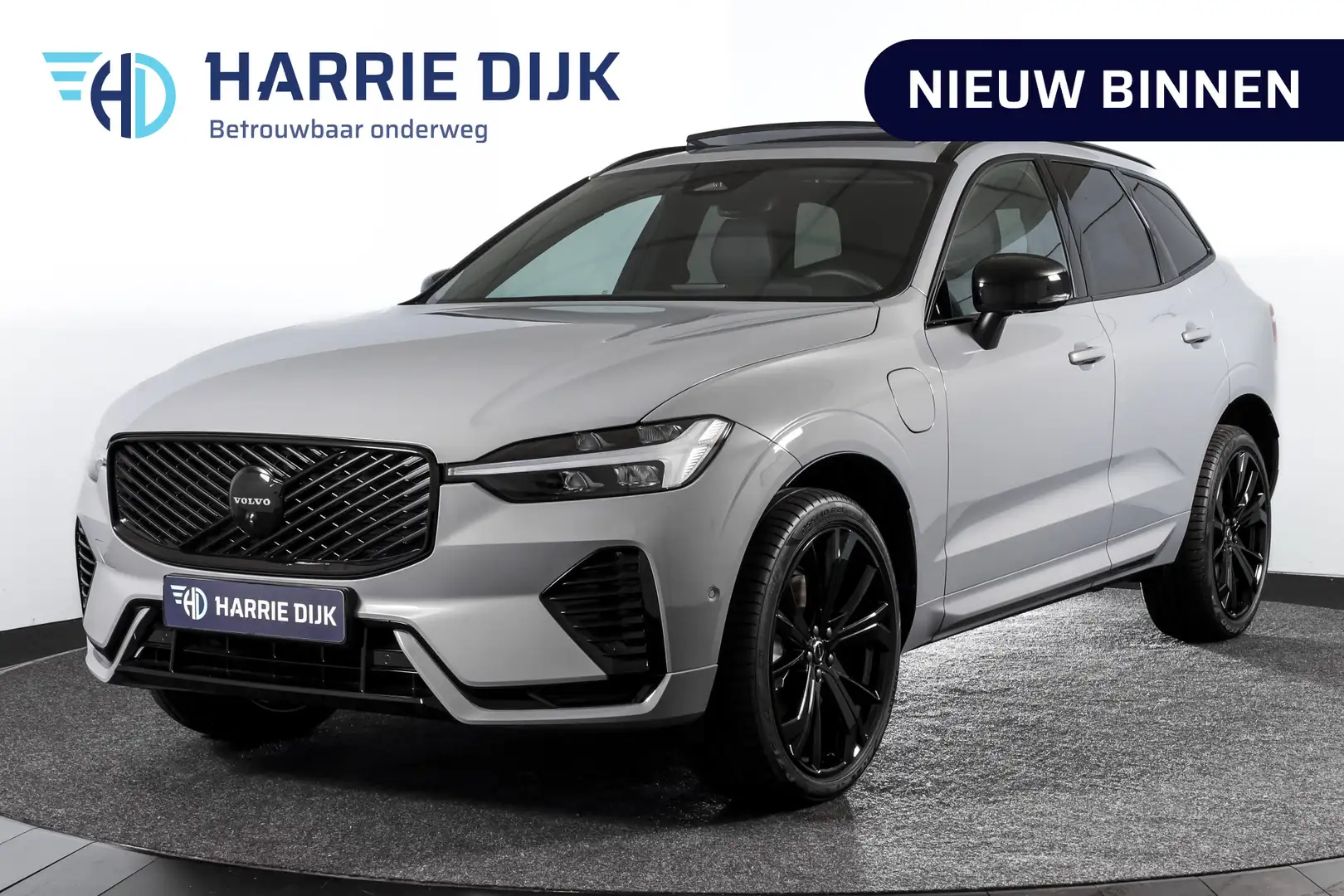 Volvo XC60 2.0 T8 Plug-in hybrid AWD Plus Black Edition - Aut Grijs - 1