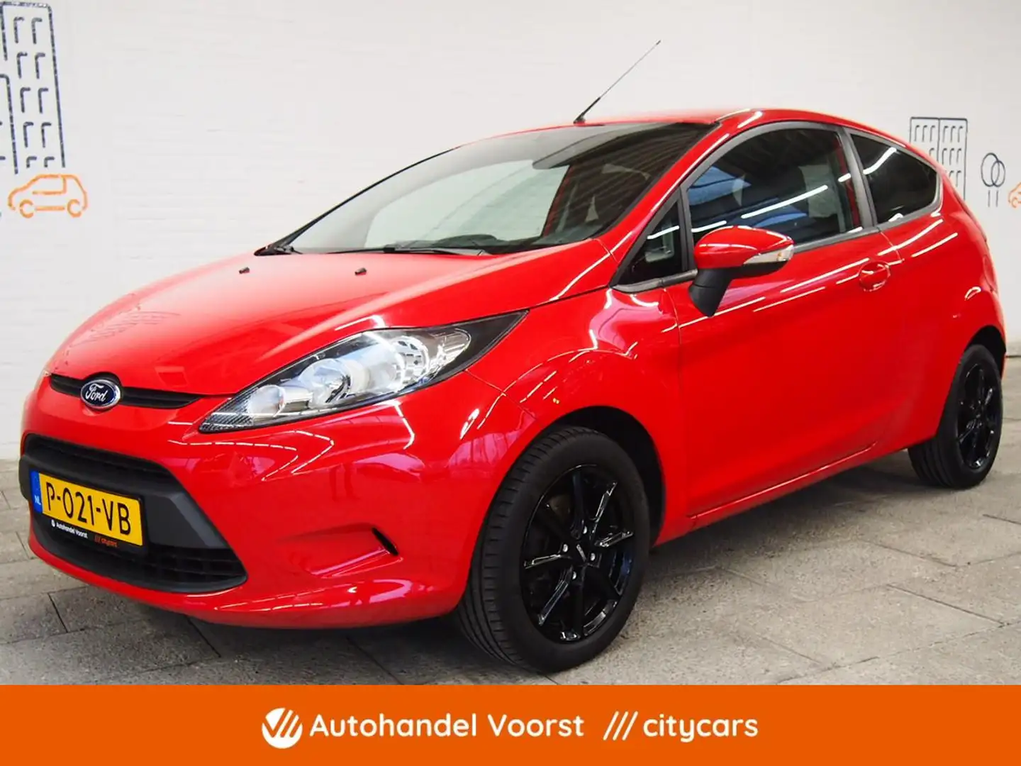 Ford Fiesta 1.25 Trend 82PK Airco (APK:Nieuw) 3MND Garantie Rood - 1