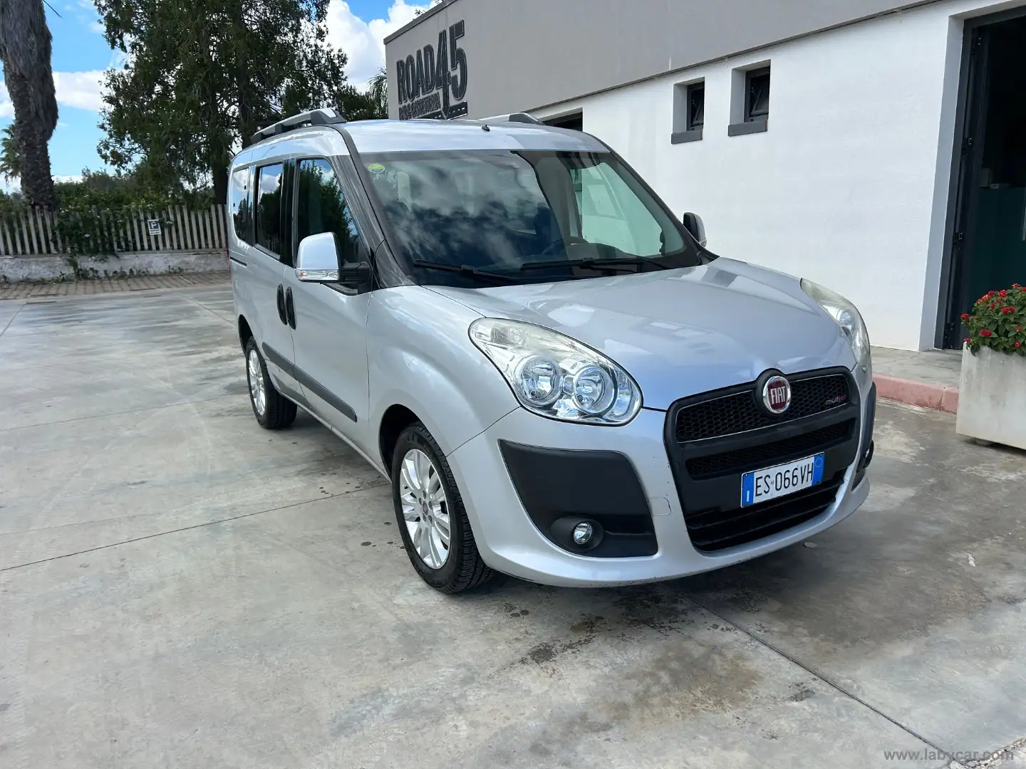 Fiat Doblo 1.6 MJT 90 CV Emotion 7 POSTI Argent - 2