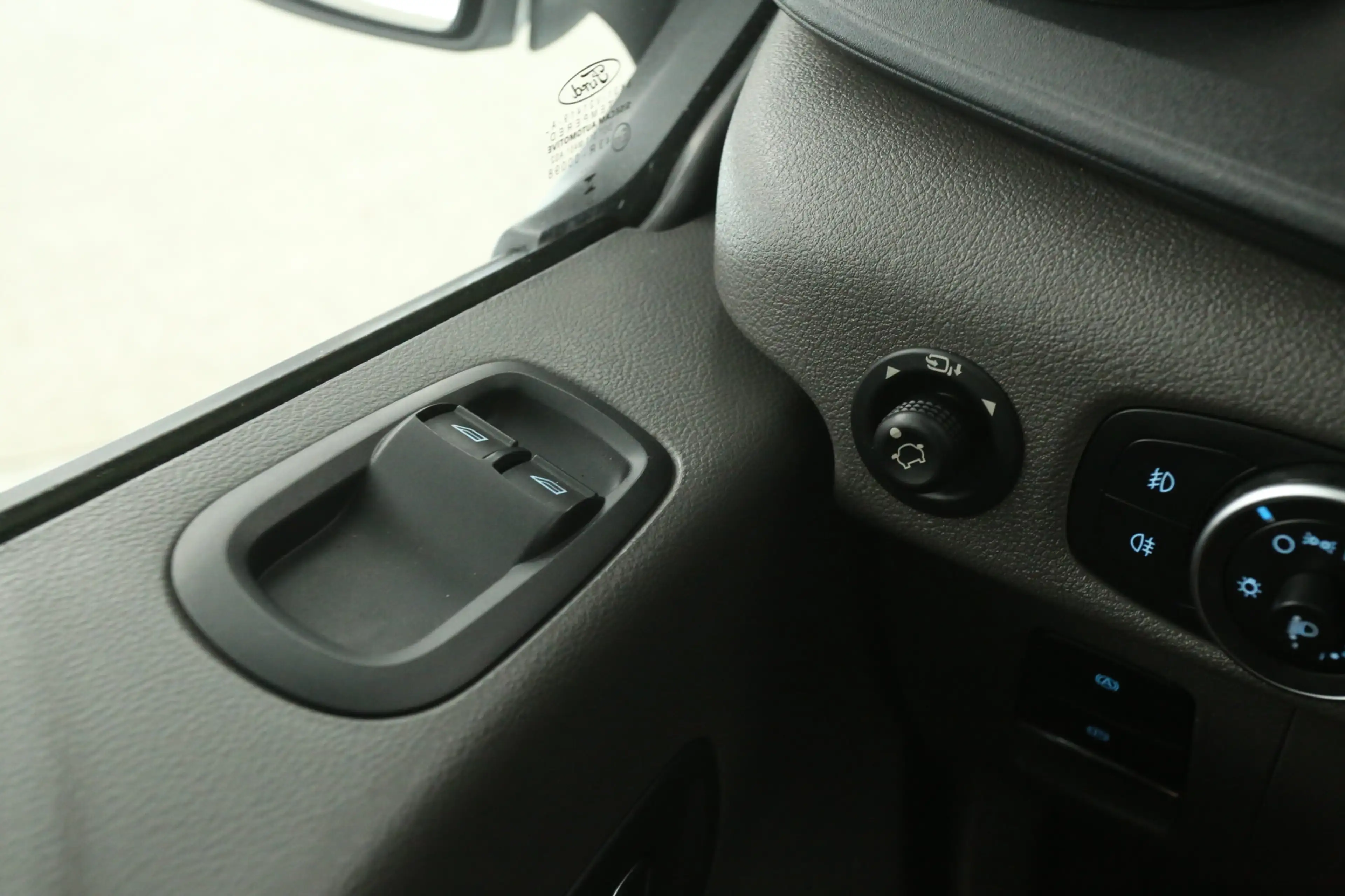 Ford E-Transit L2H2 68 kWh | Snelladen | SOH 96% | Clima | 360° C — photo 22
