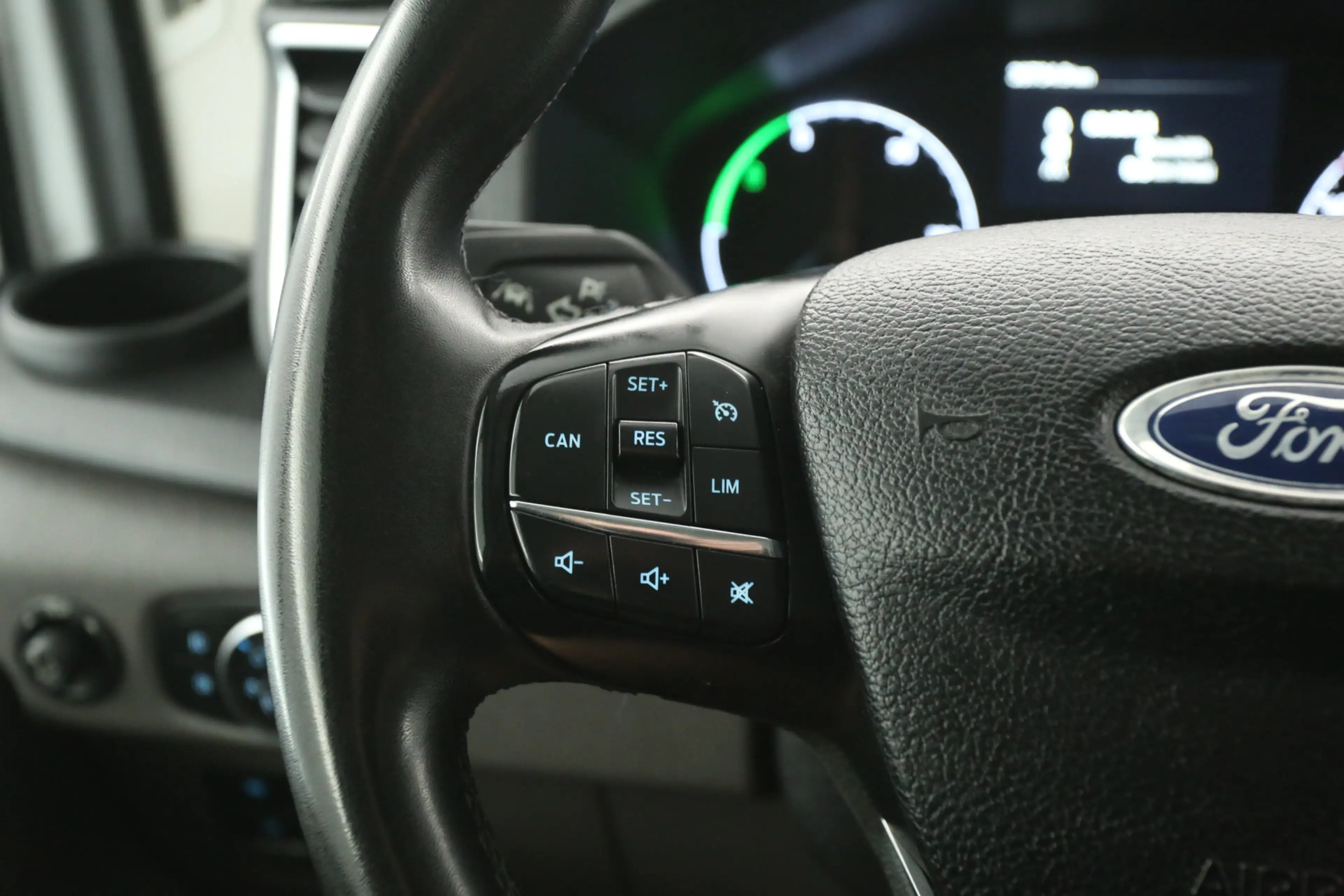 Ford E-Transit L2H2 68 kWh | Snelladen | SOH 96% | Clima | 360° C — photo 16
