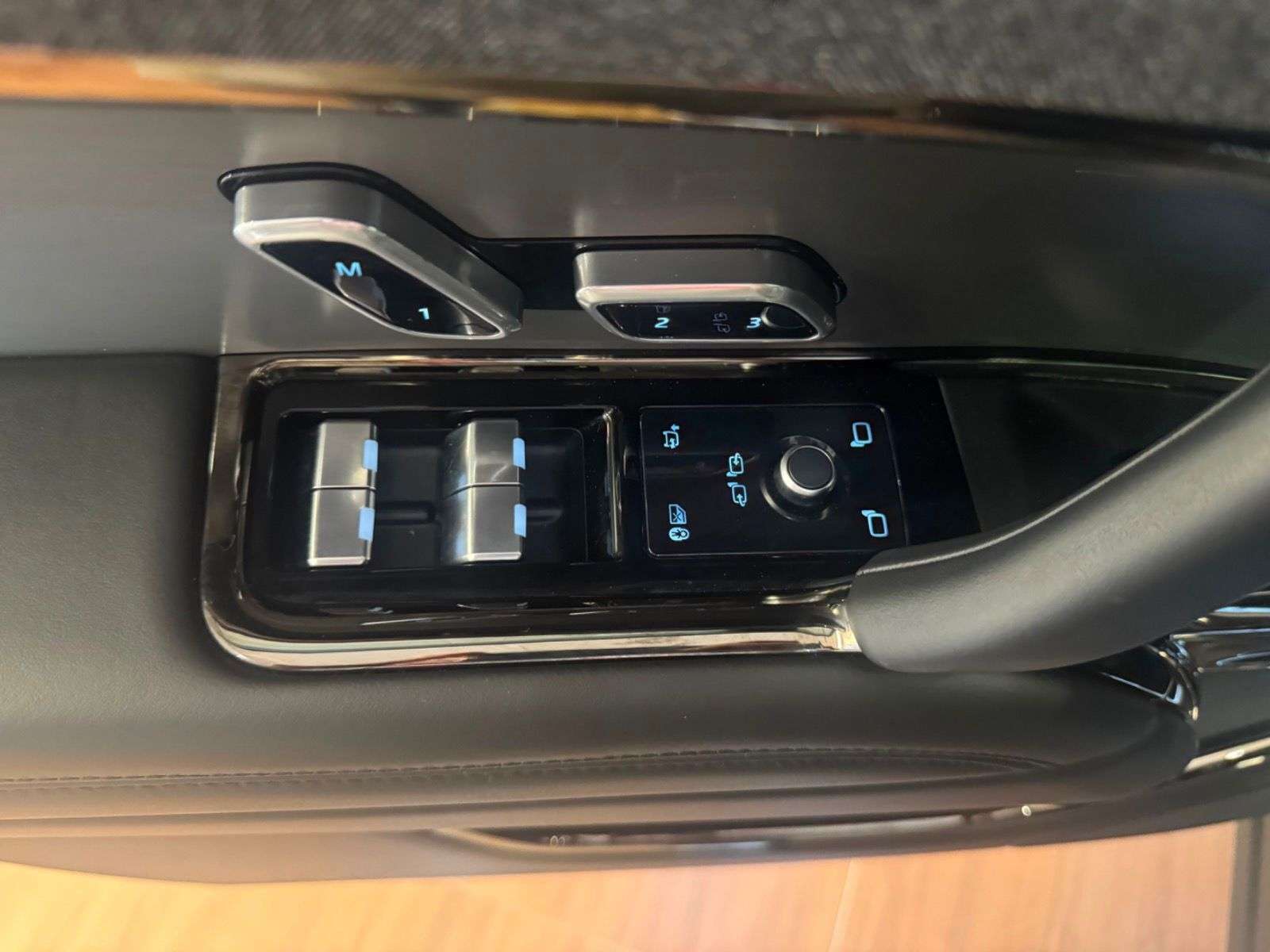 2025 Land Rover Range Rover Sport | CLEAN HISTORY, ONE OWNER, LOW KMS thumb 27
