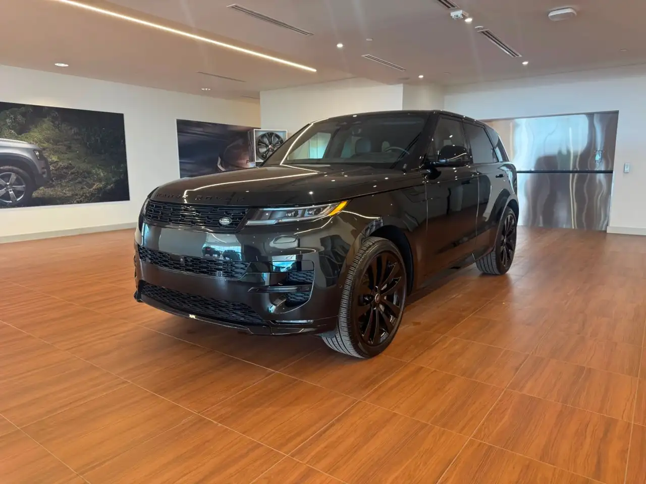 2025 Land Rover Range Rover Sport