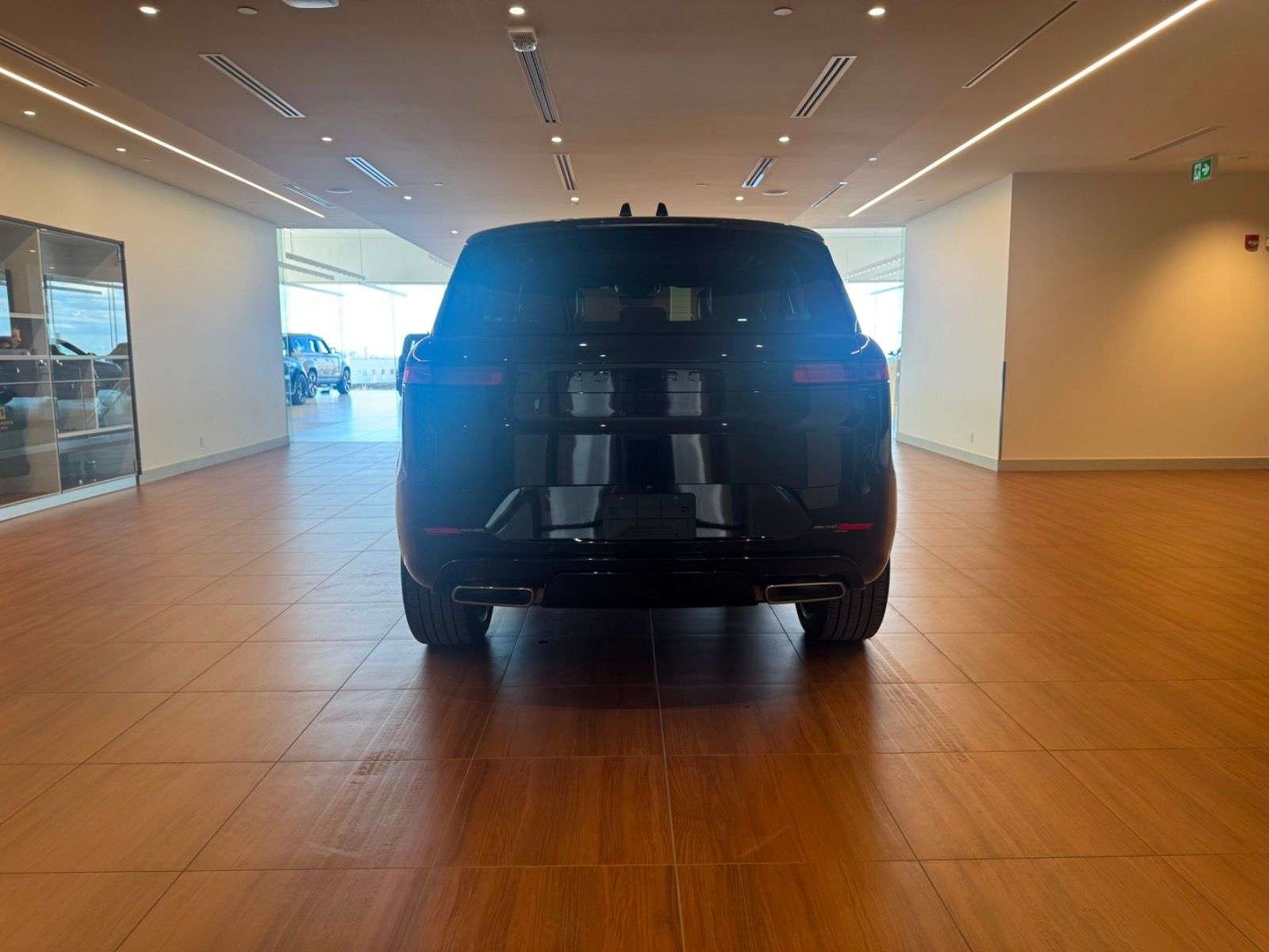 2025 Land Rover Range Rover Sport | CLEAN HISTORY, ONE OWNER, LOW KMS thumb 11