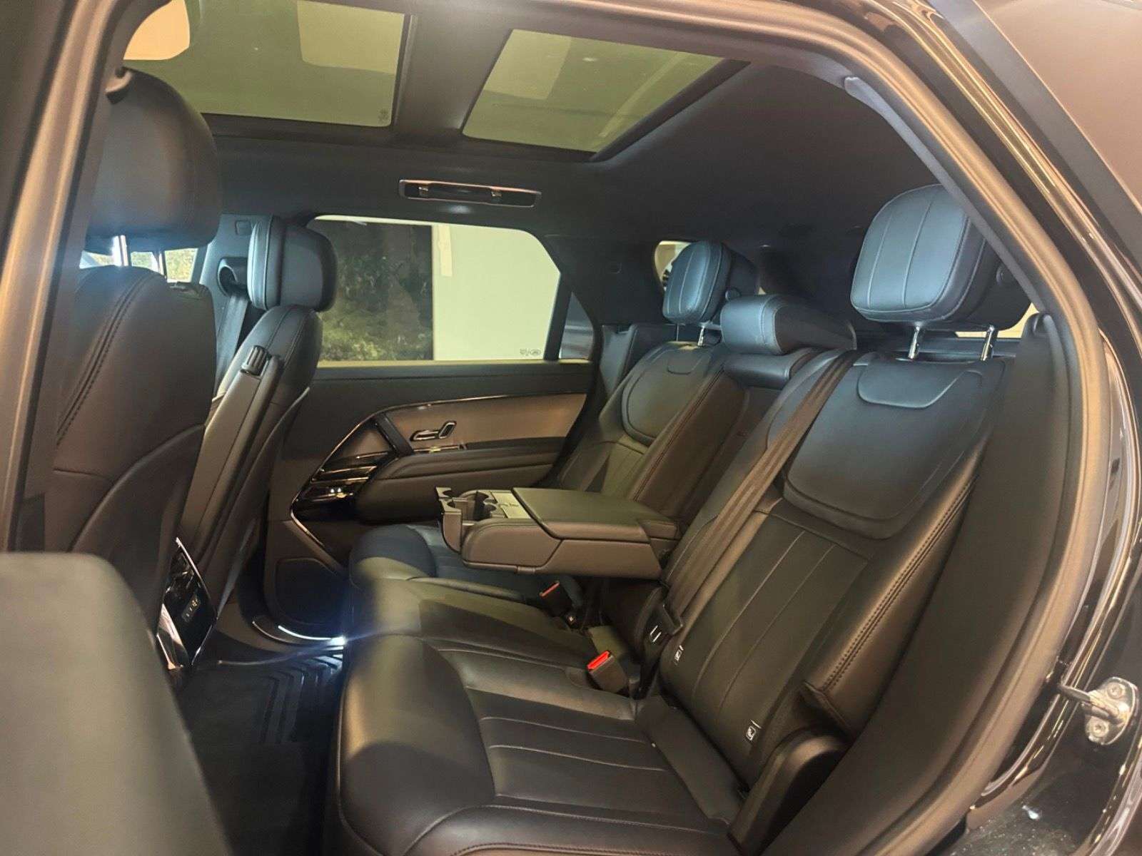 2025 Land Rover Range Rover Sport | CLEAN HISTORY, ONE OWNER, LOW KMS thumb 18