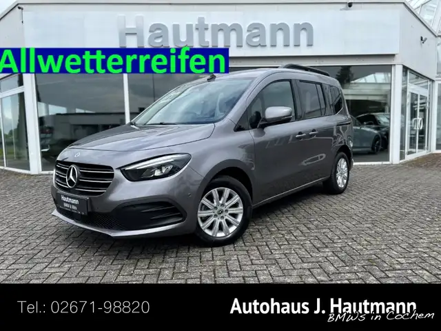 Mercedes-Benz T-Class d +1.HAND+RFK+NAVI+SHZ+Tempo