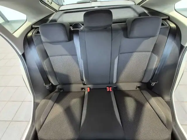 Volkswagen Taigo view 14