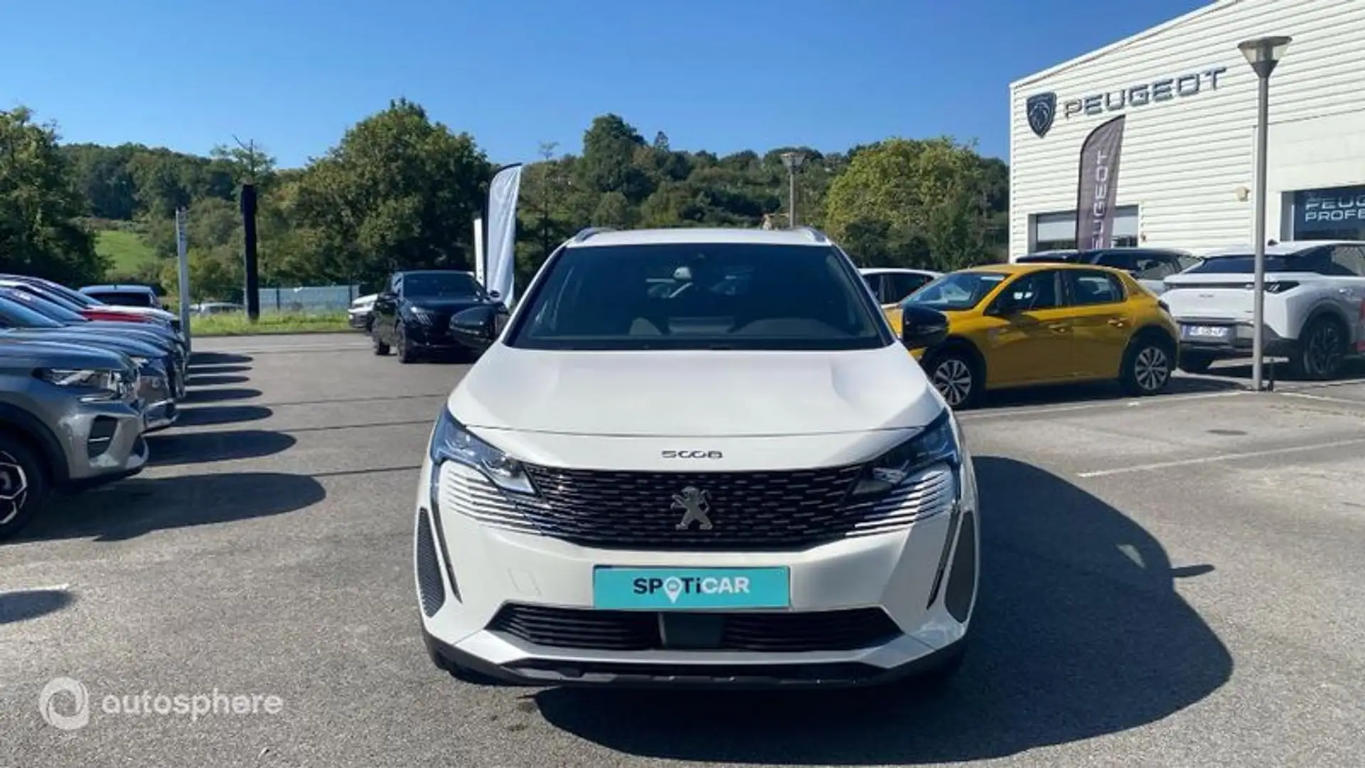 Peugeot 5008 Hybrid 136ch Allure Pack e-DCS6 - 2