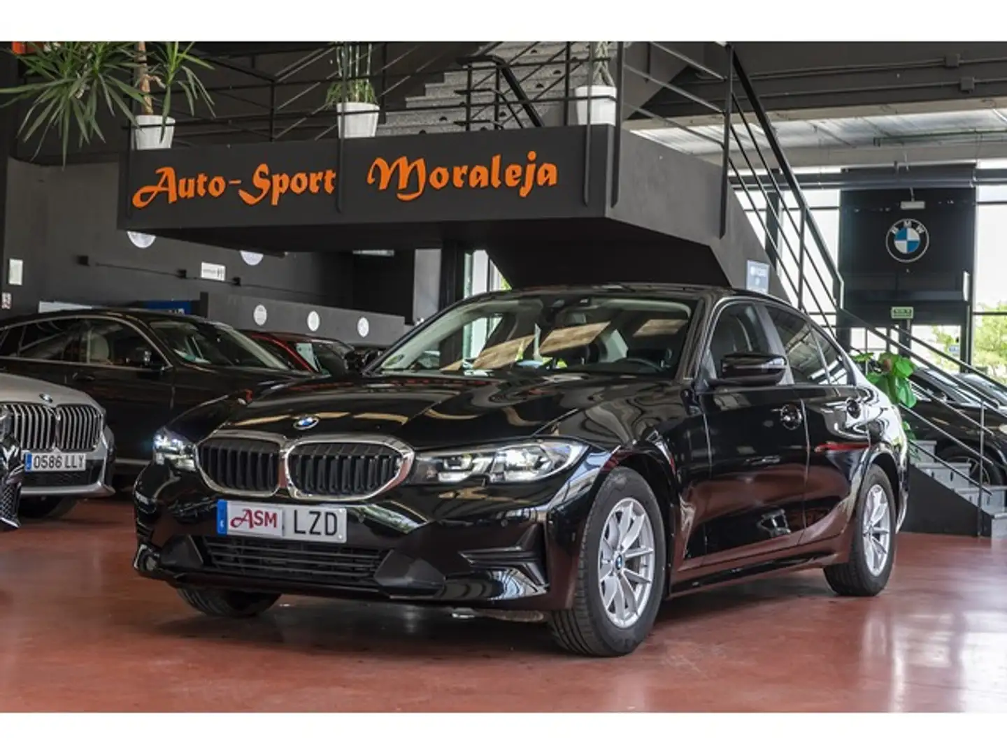 BMW 318 318dA Negro - 1