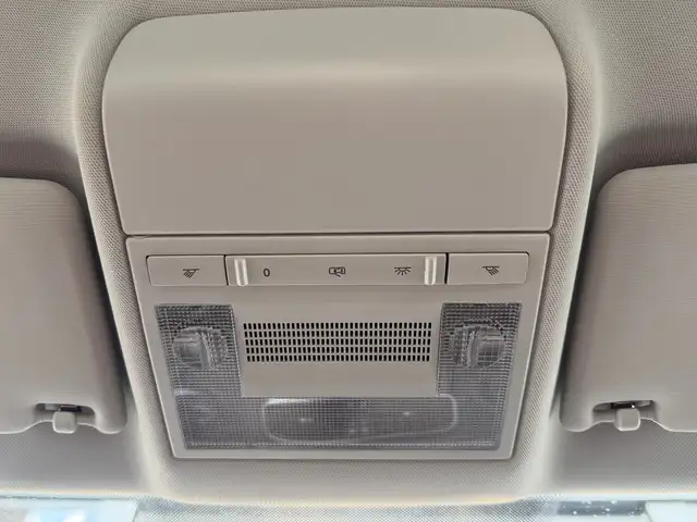 Volkswagen Polo view 24
