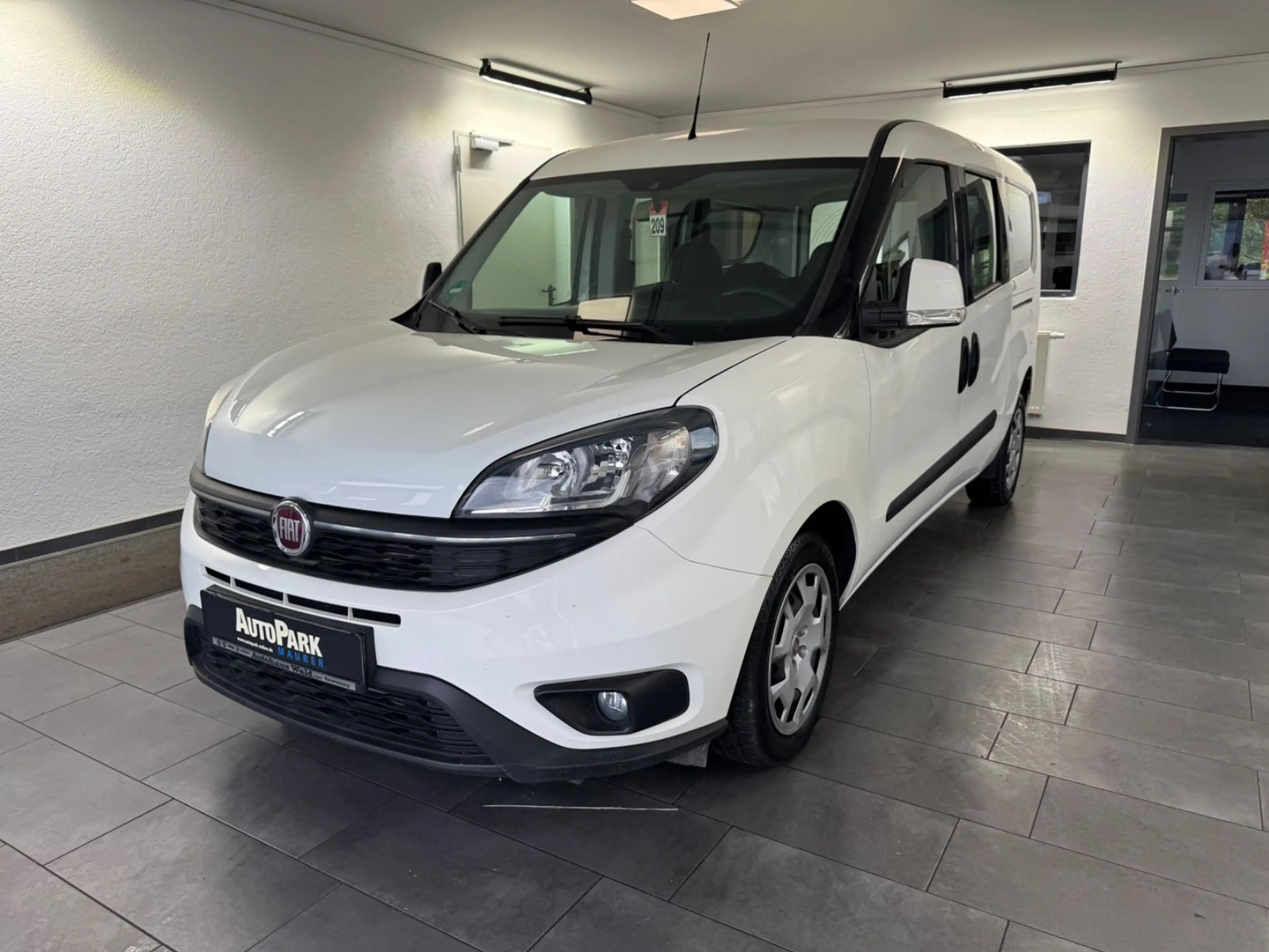 Fiat Doblo Doblò SX Maxi Kombi *1.Hand*5 Sitzer*AHK* — photo 2