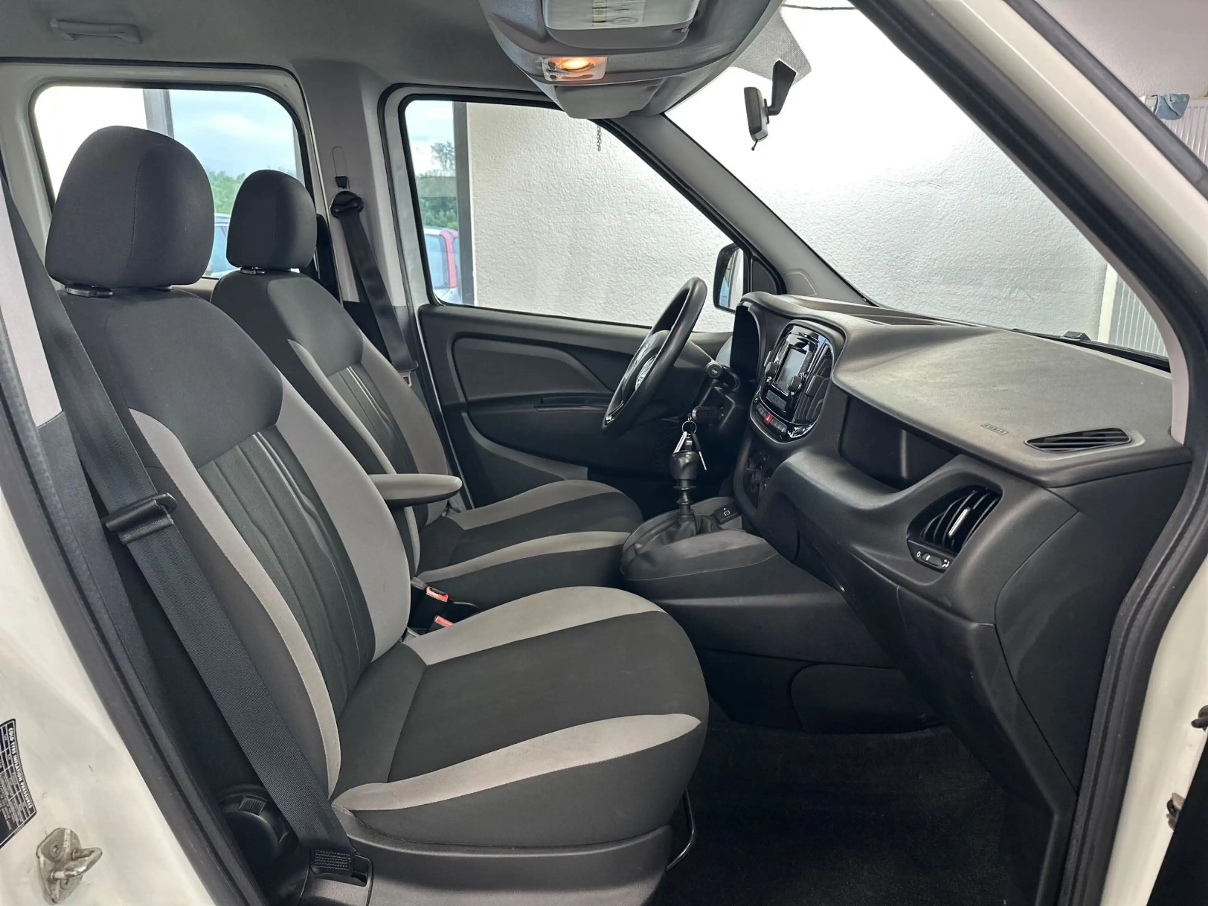 Fiat Doblo Doblò SX Maxi Kombi *1.Hand*5 Sitzer*AHK* — photo 13