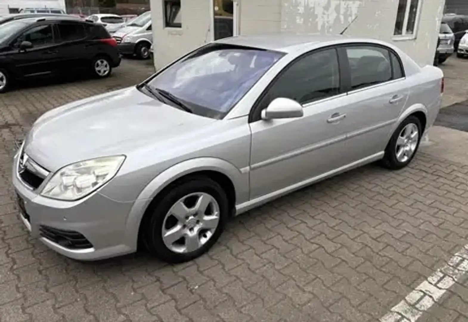 Opel Vectra 1.8 Business - 1