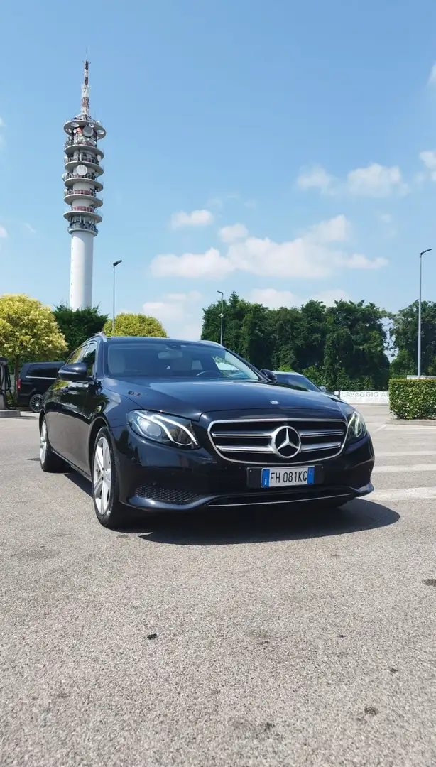 Mercedes-Benz E 220 SW d Business Sport - 2