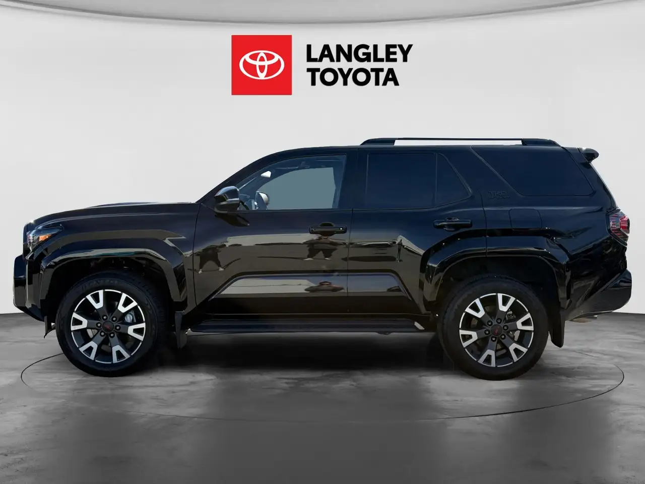 Toyota 4-Runner снимка Toyota 4-Runner