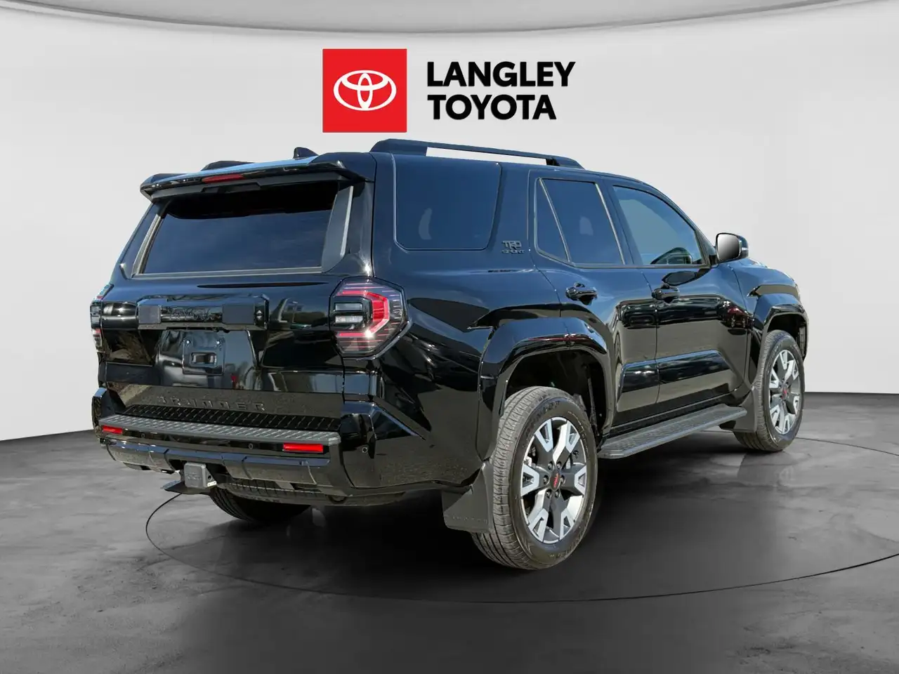 Toyota 4-Runner снимка Toyota 4-Runner