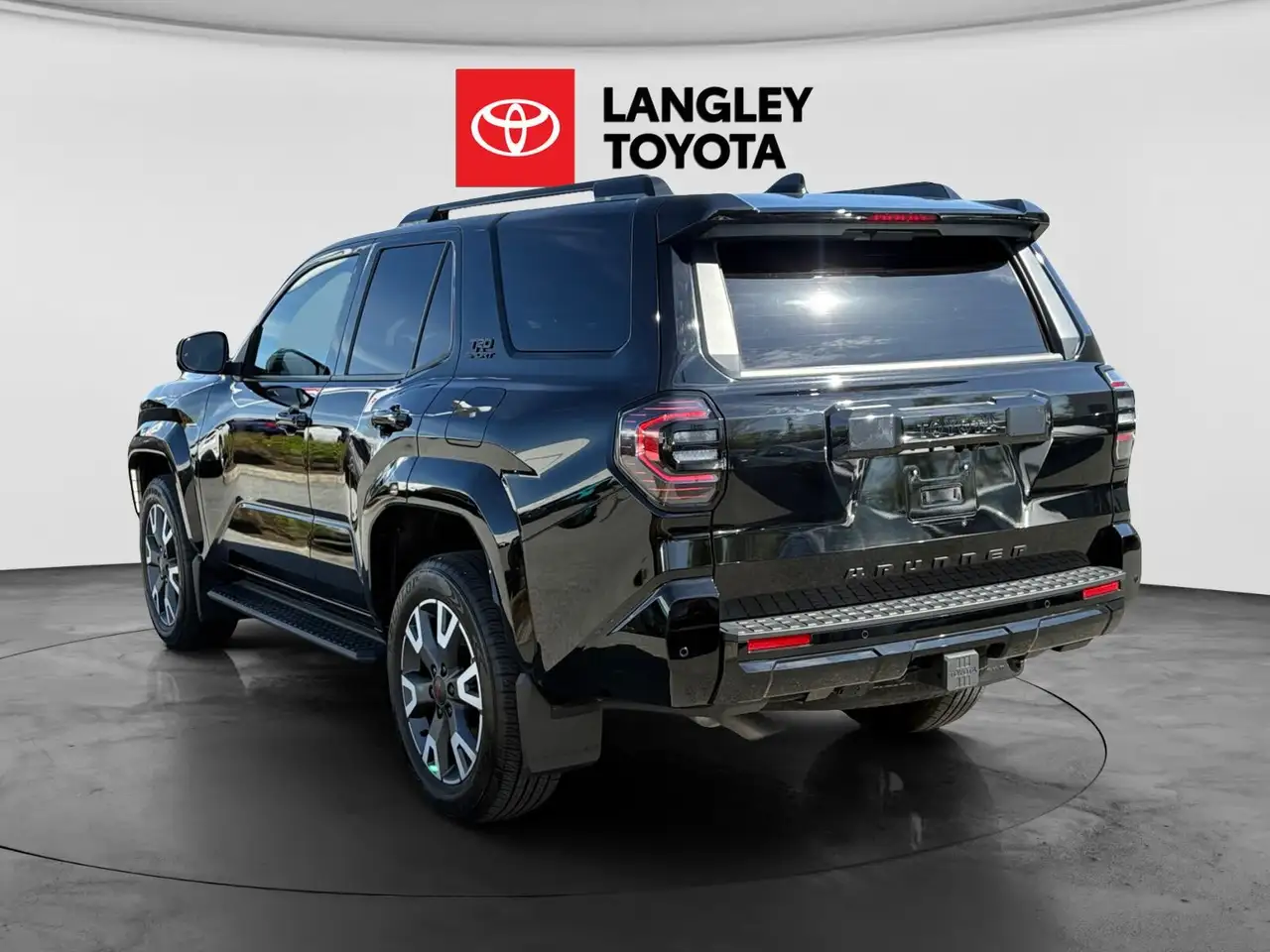 Toyota 4-Runner снимка Toyota 4-Runner