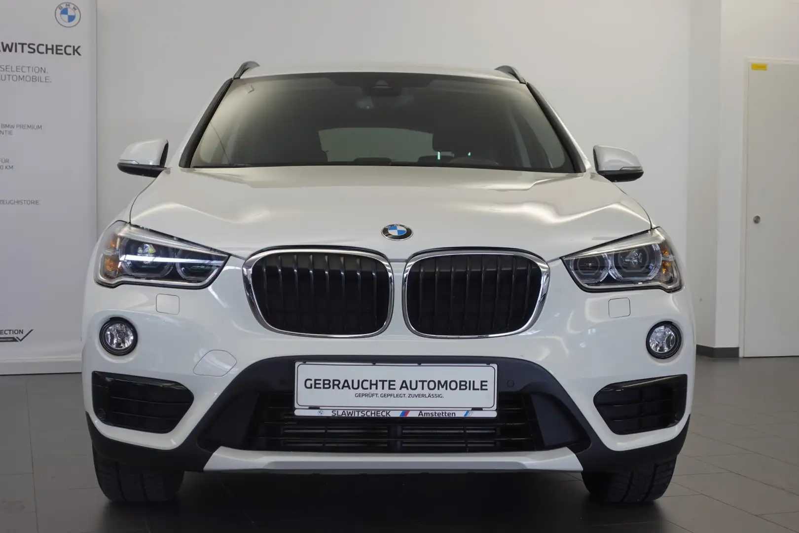 BMW X1 xDrive18d F48 Weiß - 2