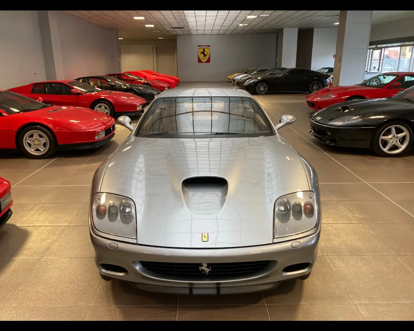 Ferrari 575 MARANELLO F1 siva - 2