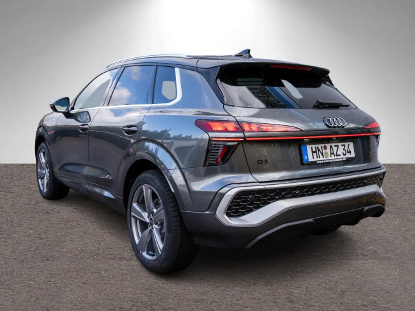 Audi Q3 SUV TFSI quattro 195 kW S tronic Grau - 2