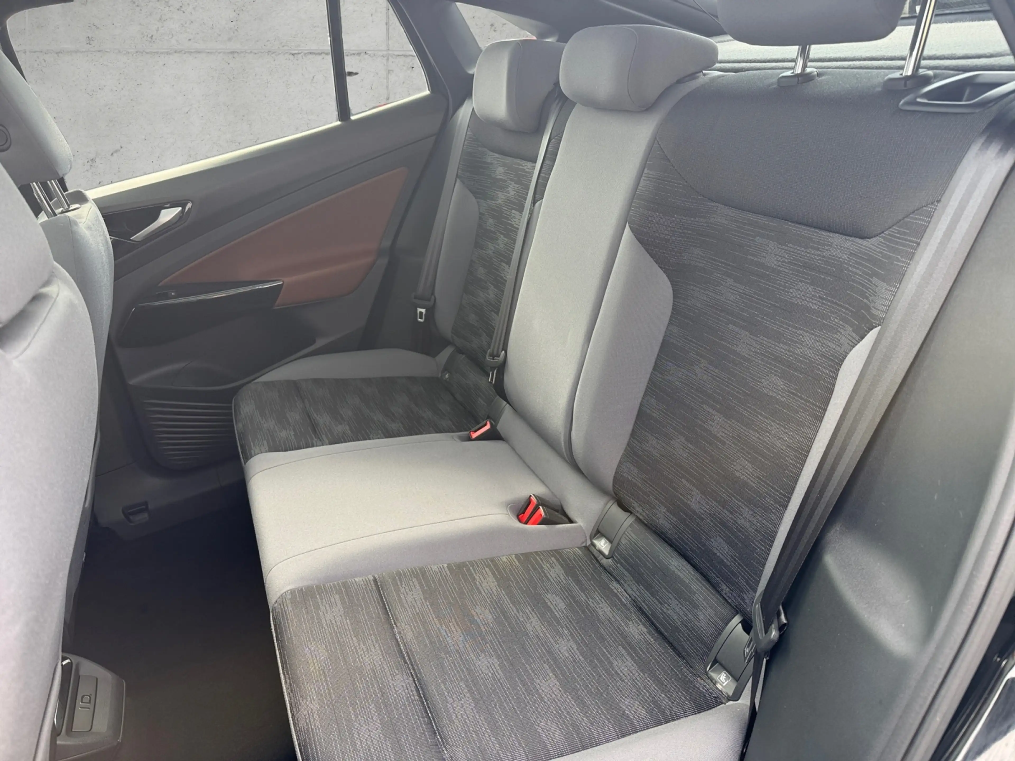 Volkswagen ID.5 Pro Performance +AHK+NAVI+PANORAMA+KAMERA+ — photo 15