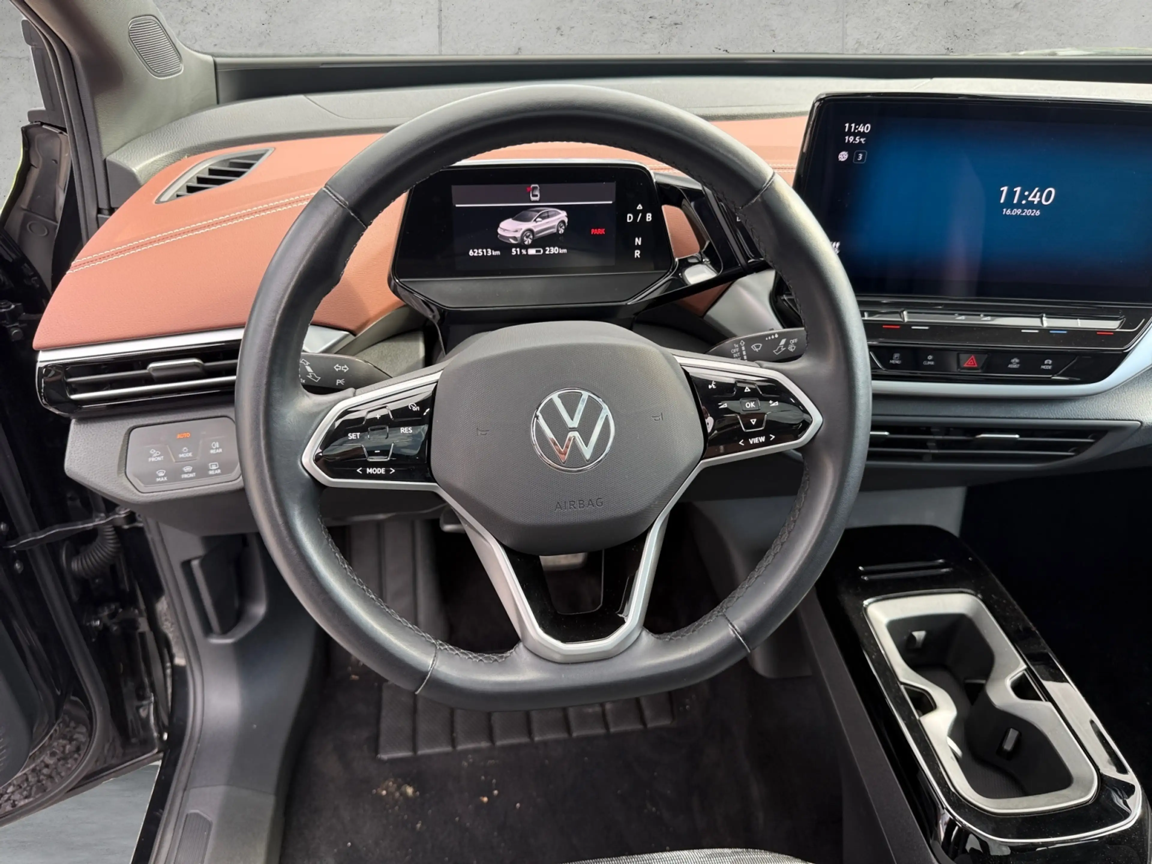 Volkswagen ID.5 Pro Performance +AHK+NAVI+PANORAMA+KAMERA+ — photo 13