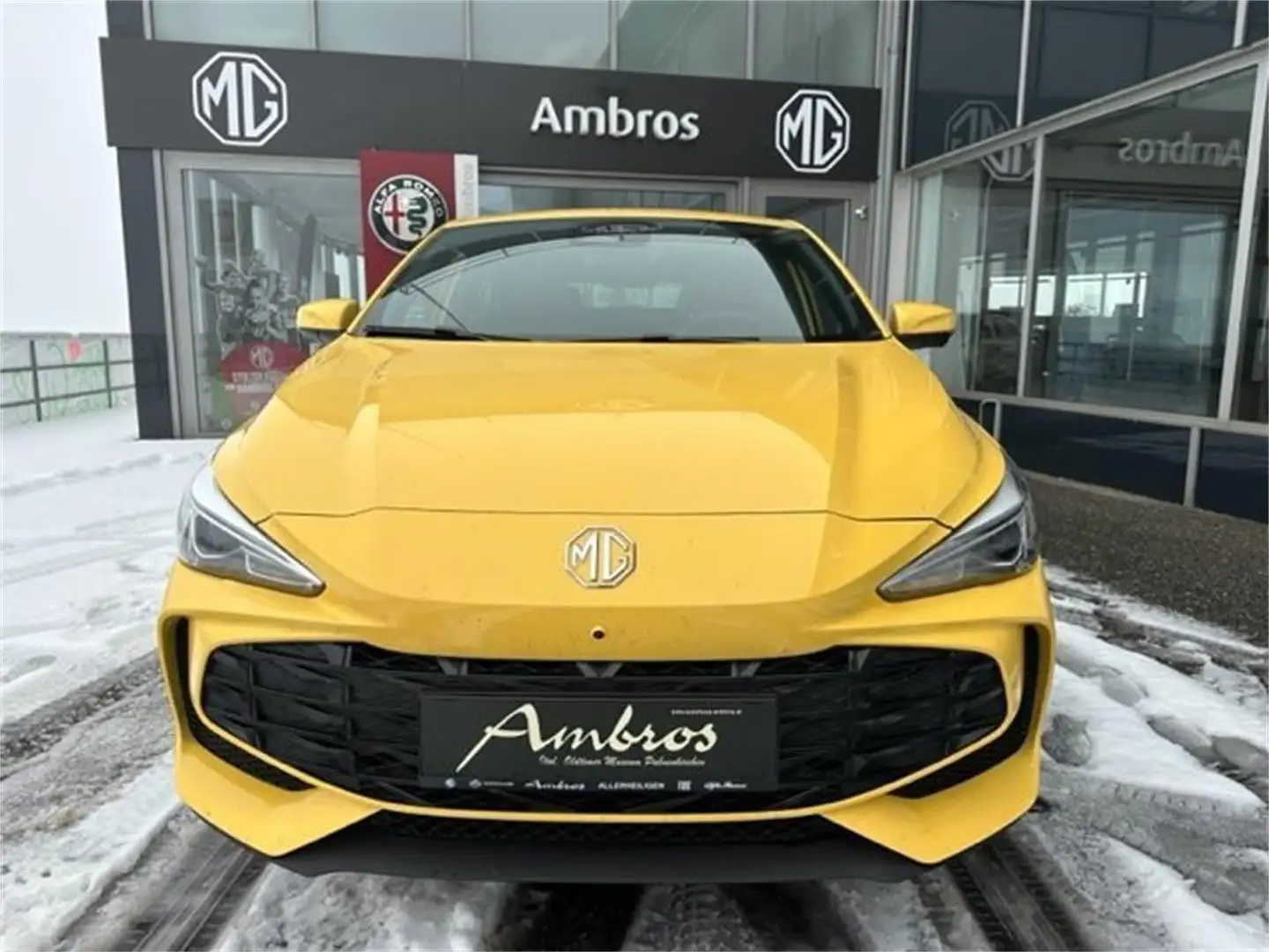 MG MG3 Benzin Comfort - Yellow Dezember Geel - 2