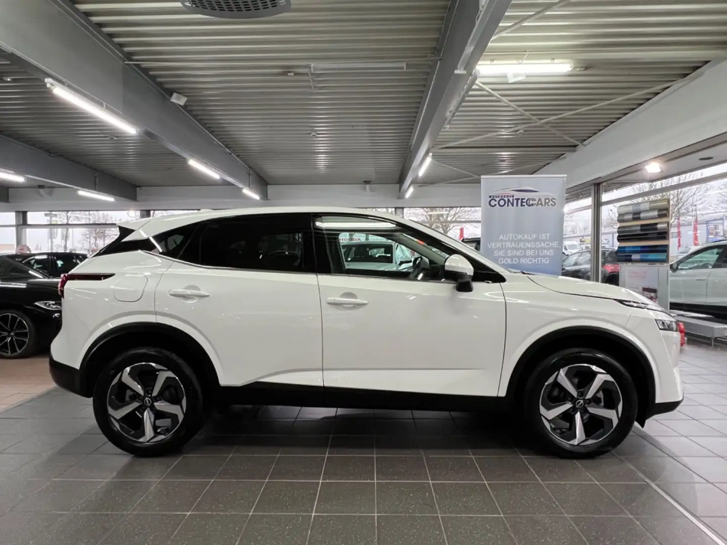 Nissan Qashqai 1.3 Connecta LED+KEYLESS+360°+ACC+VC. Blanc - 1