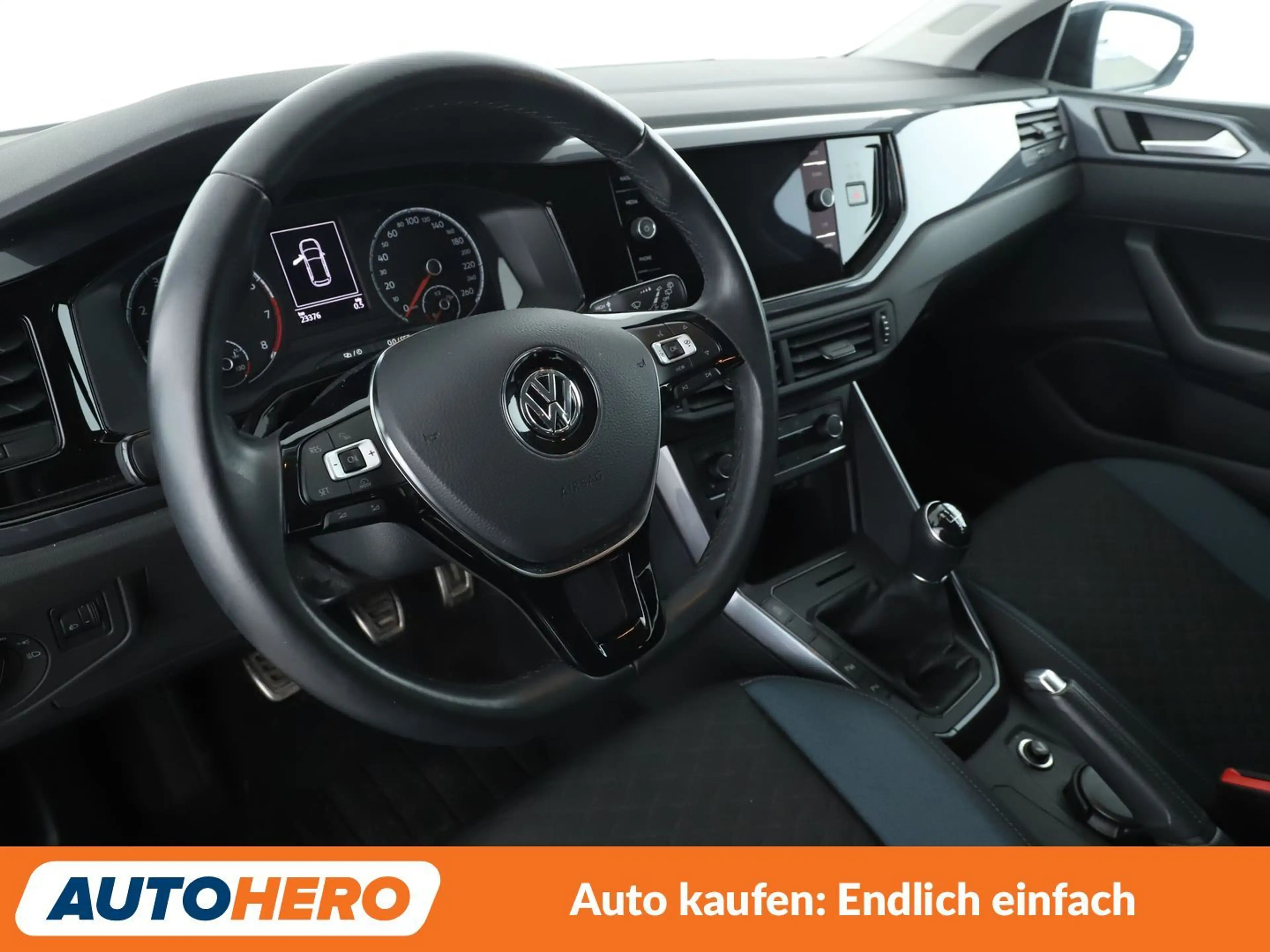 Volkswagen Polo 1.0 IQ.DRIVE — photo 11