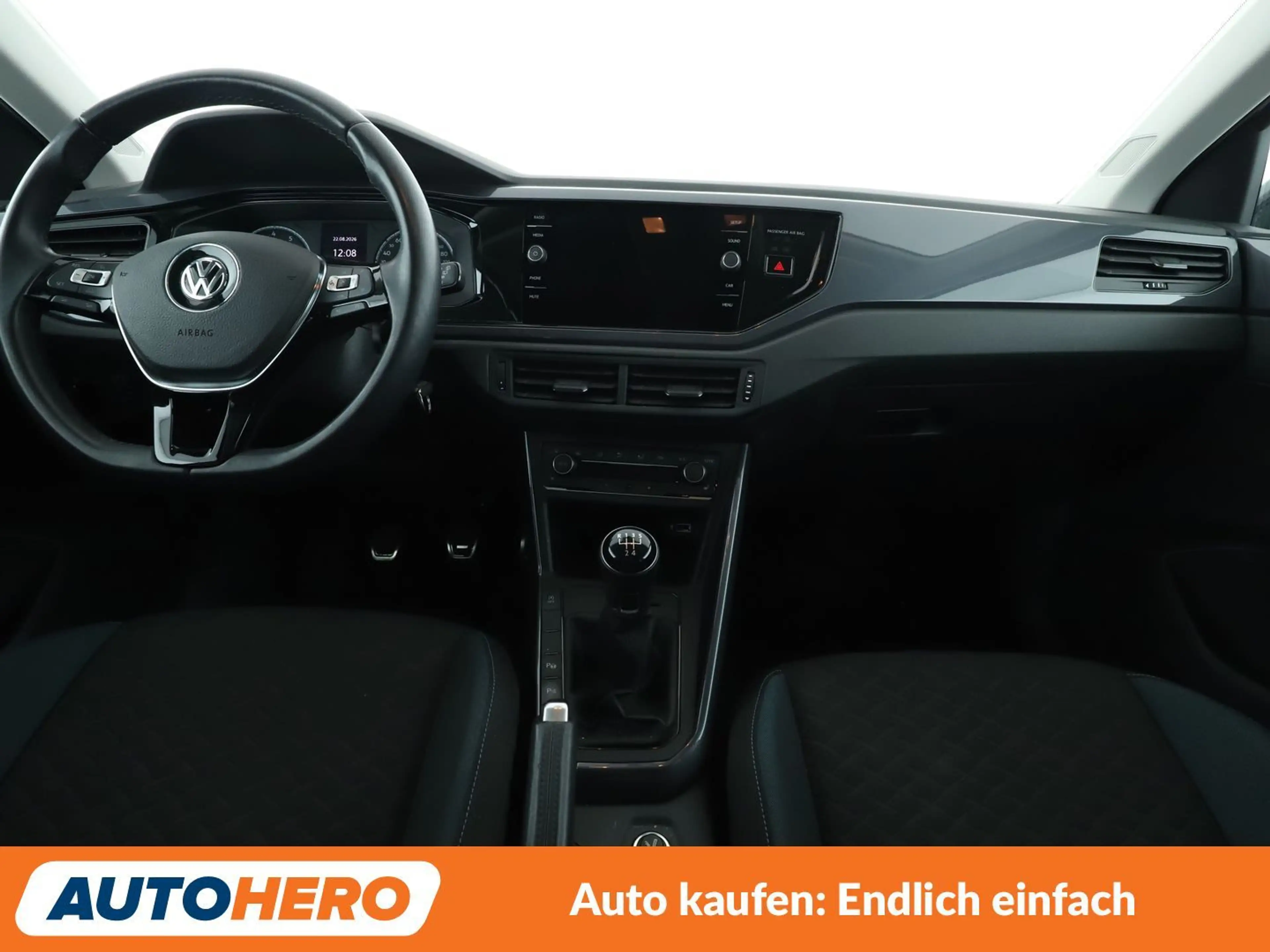 Volkswagen Polo 1.0 IQ.DRIVE — photo 12