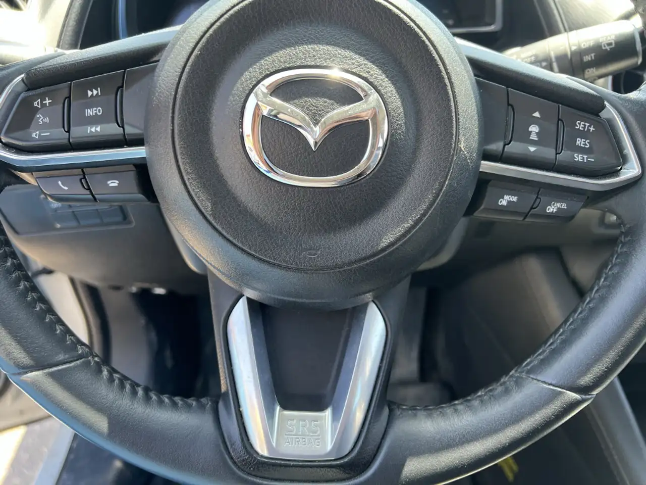Mazda CX-3 снимка Mazda CX-3