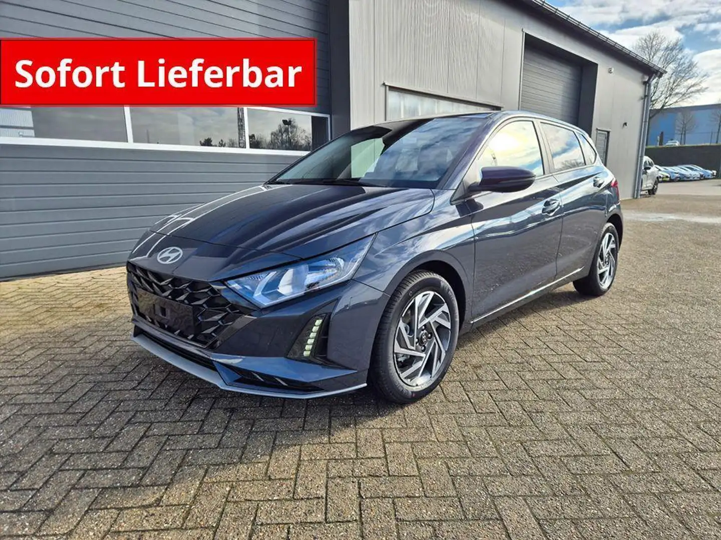 Hyundai i20 1.0 T-GDI 90PS Trend Automatik 5-türig Klimaaut... Grau - 1
