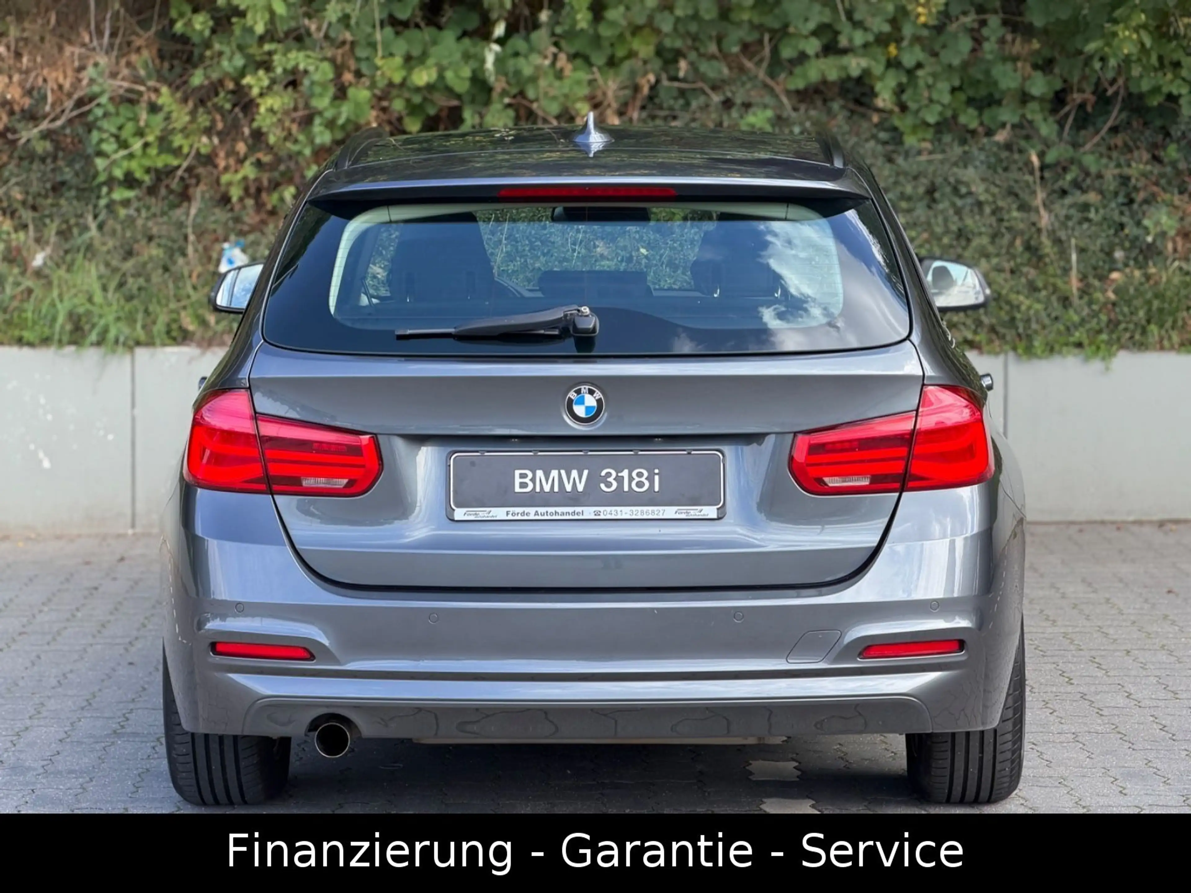 BMW 318 i Touring AUTOMATIK/LED/LEDER/1HAND/GEPFLEGT — photo 6