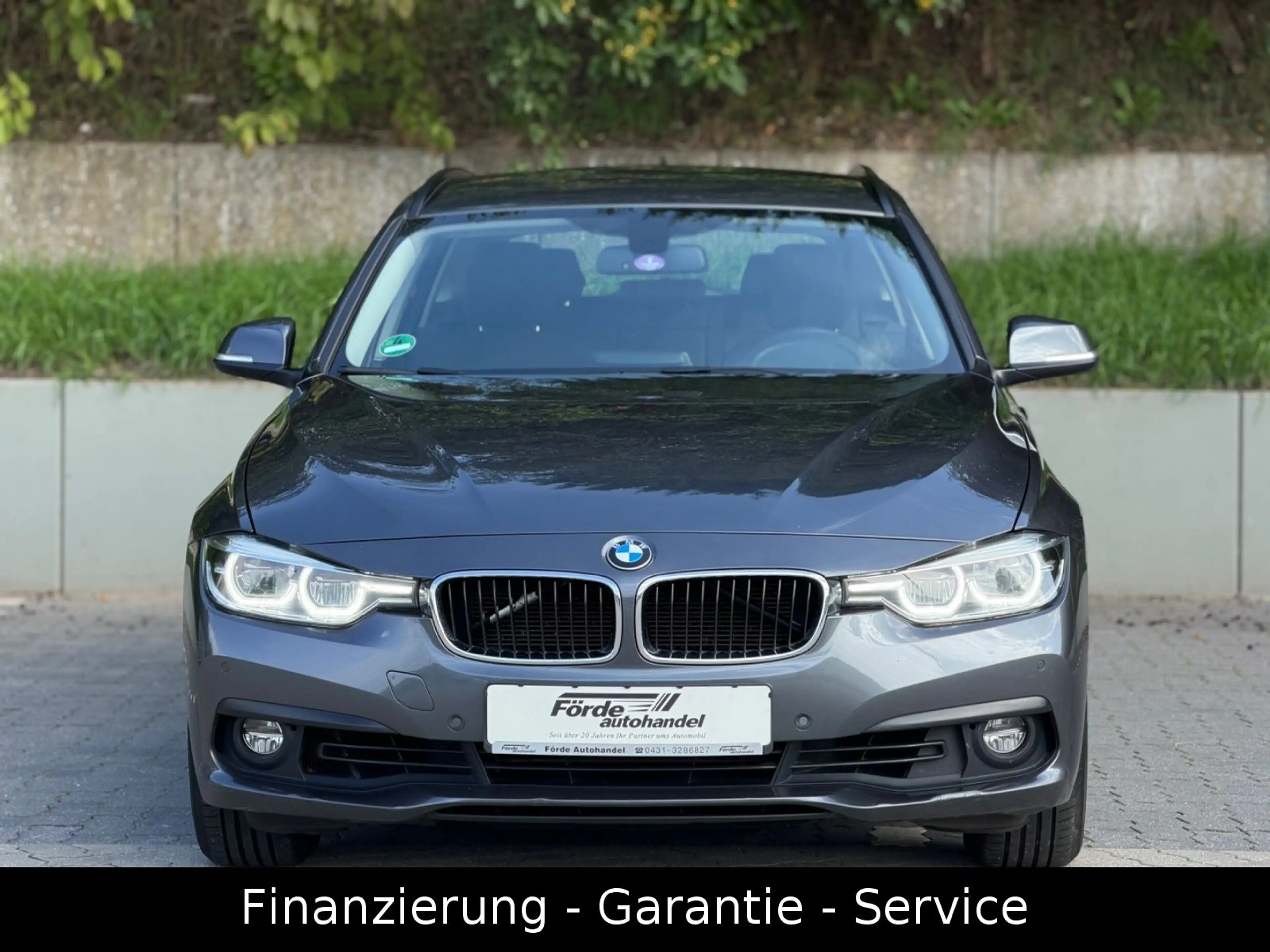 BMW 318 i Touring AUTOMATIK/LED/LEDER/1HAND/GEPFLEGT — photo 2