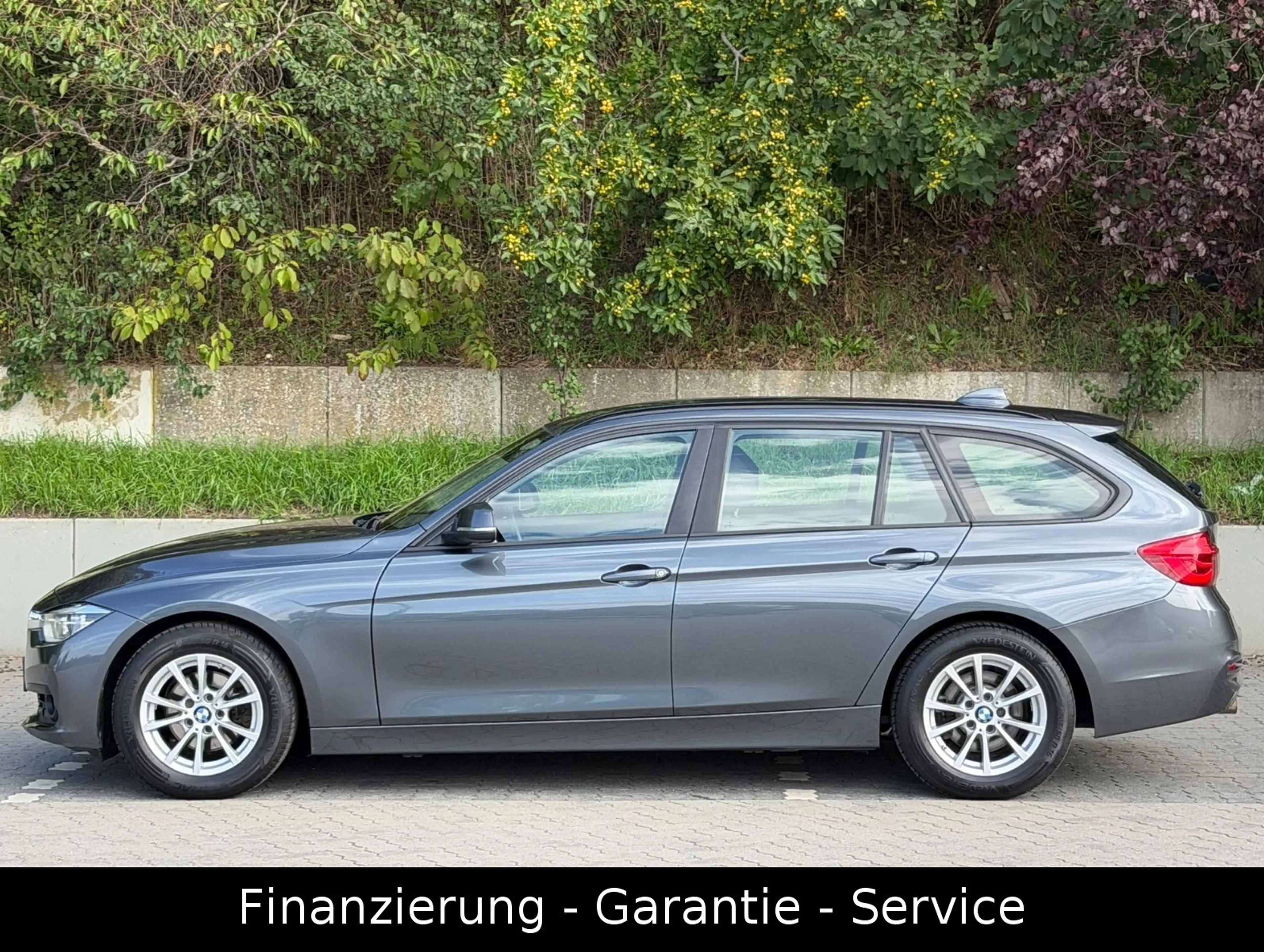 BMW 318 i Touring AUTOMATIK/LED/LEDER/1HAND/GEPFLEGT — photo 8