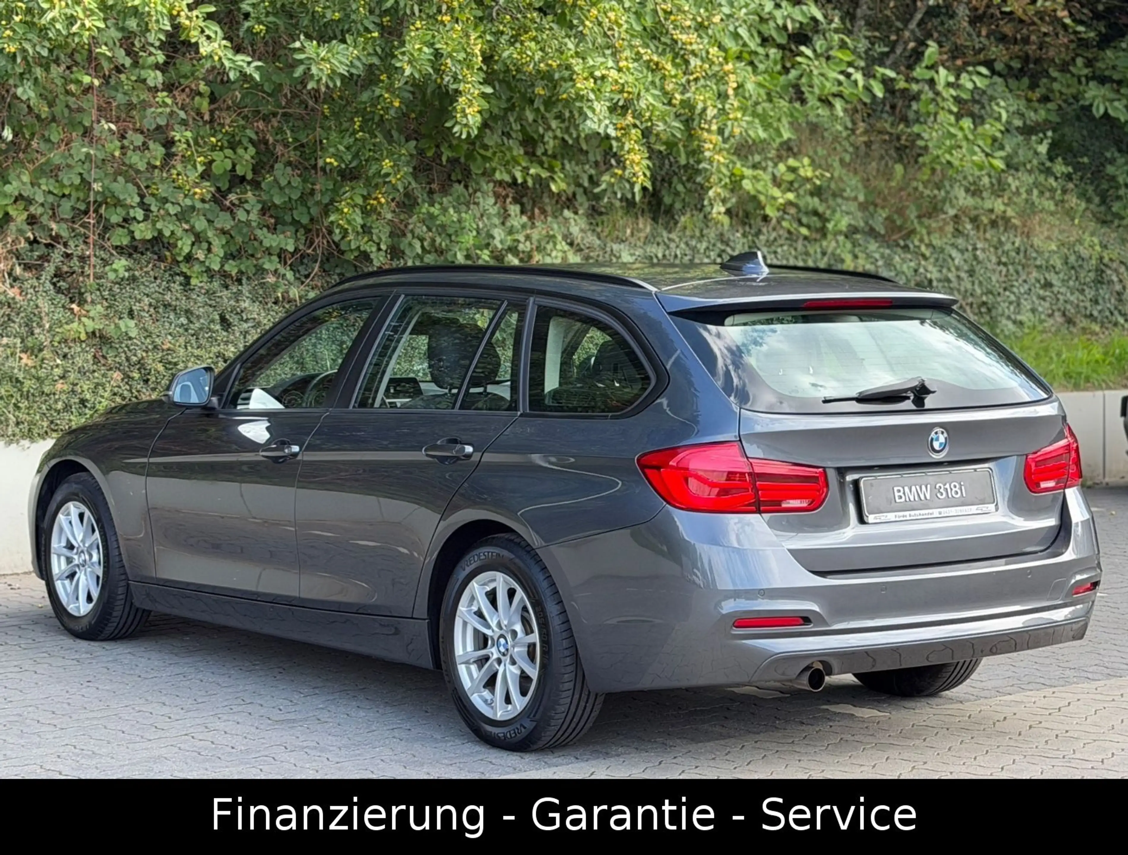 BMW 318 i Touring AUTOMATIK/LED/LEDER/1HAND/GEPFLEGT — photo 7