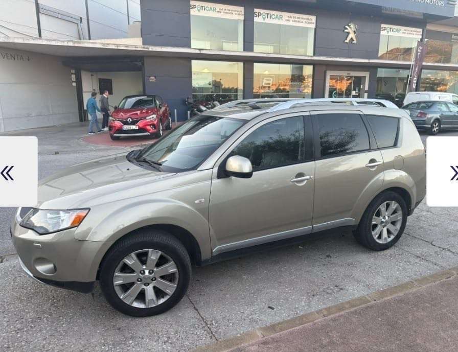 Mitsubishi Outlander 2.0DI-D Kaiteki - foto 1