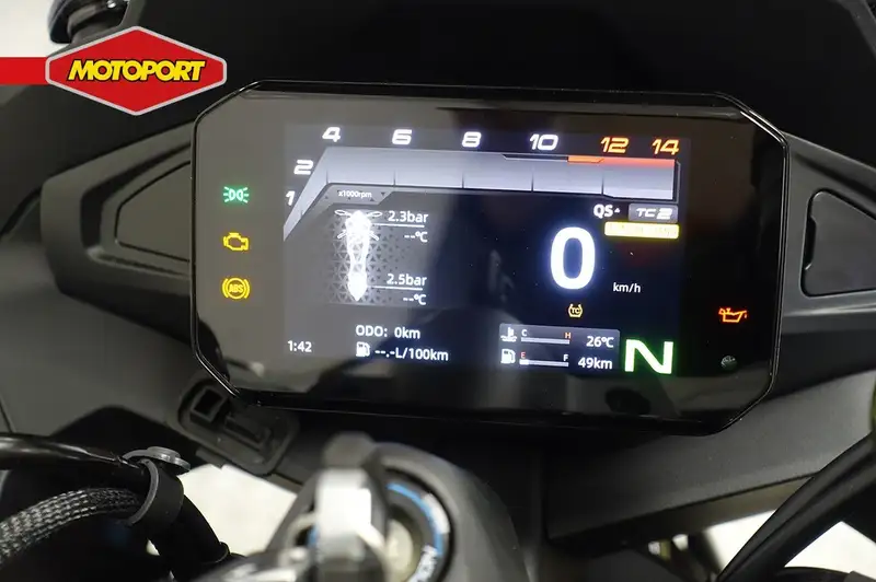 CFMOTO 675SR-R - foto 3